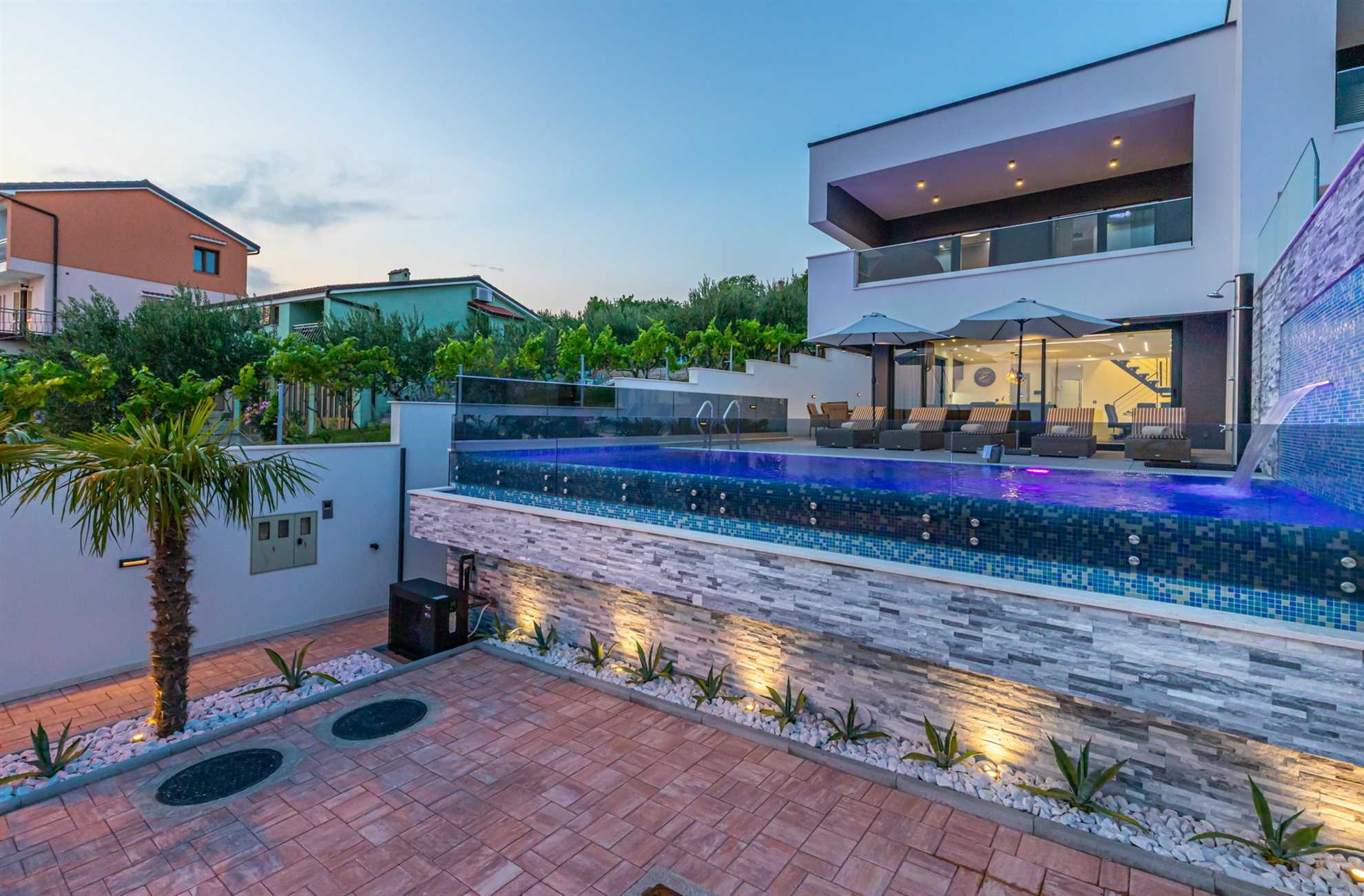 Luxury Villa Cesarea with Pool