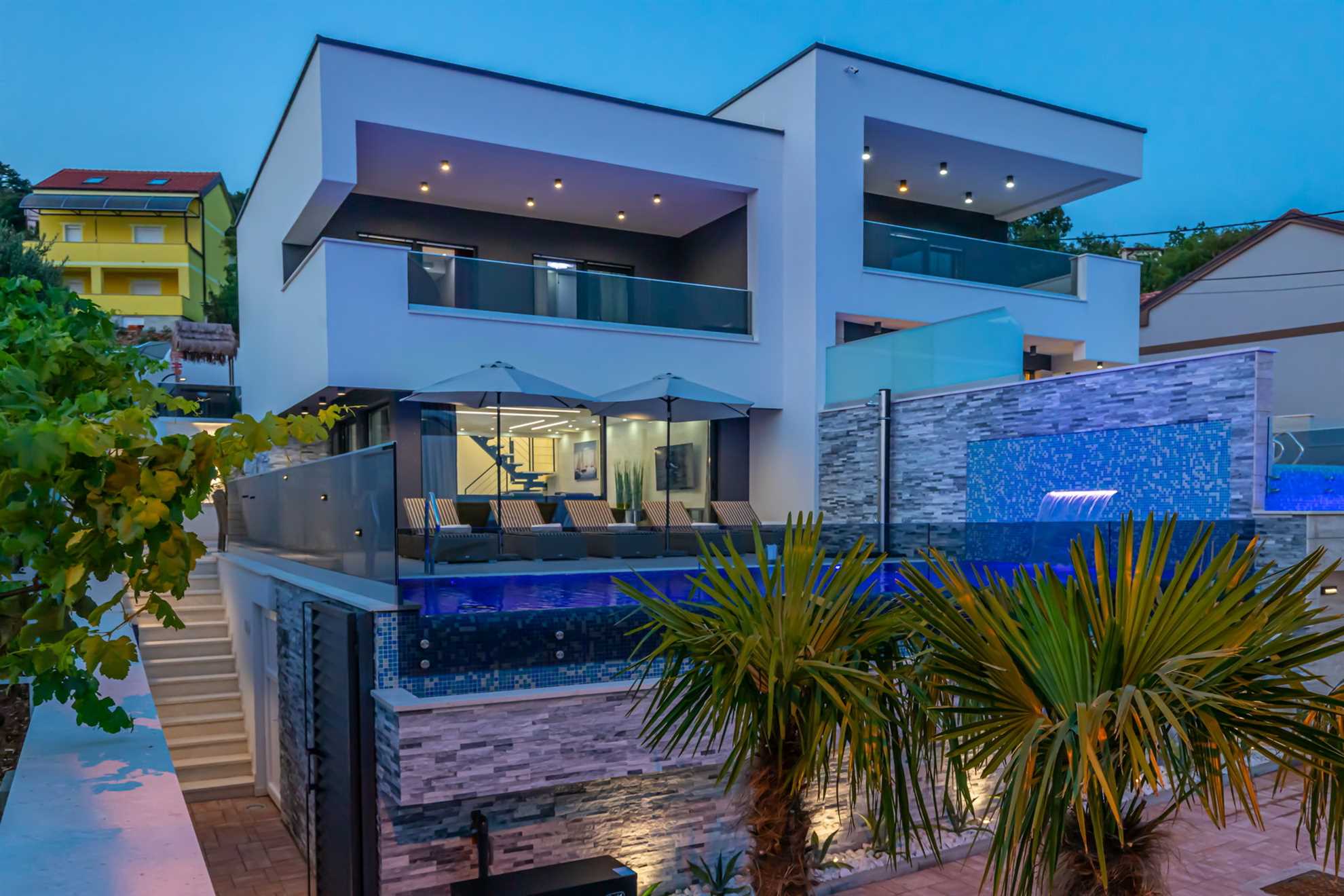 Luxury Villa Cesarea with Pool