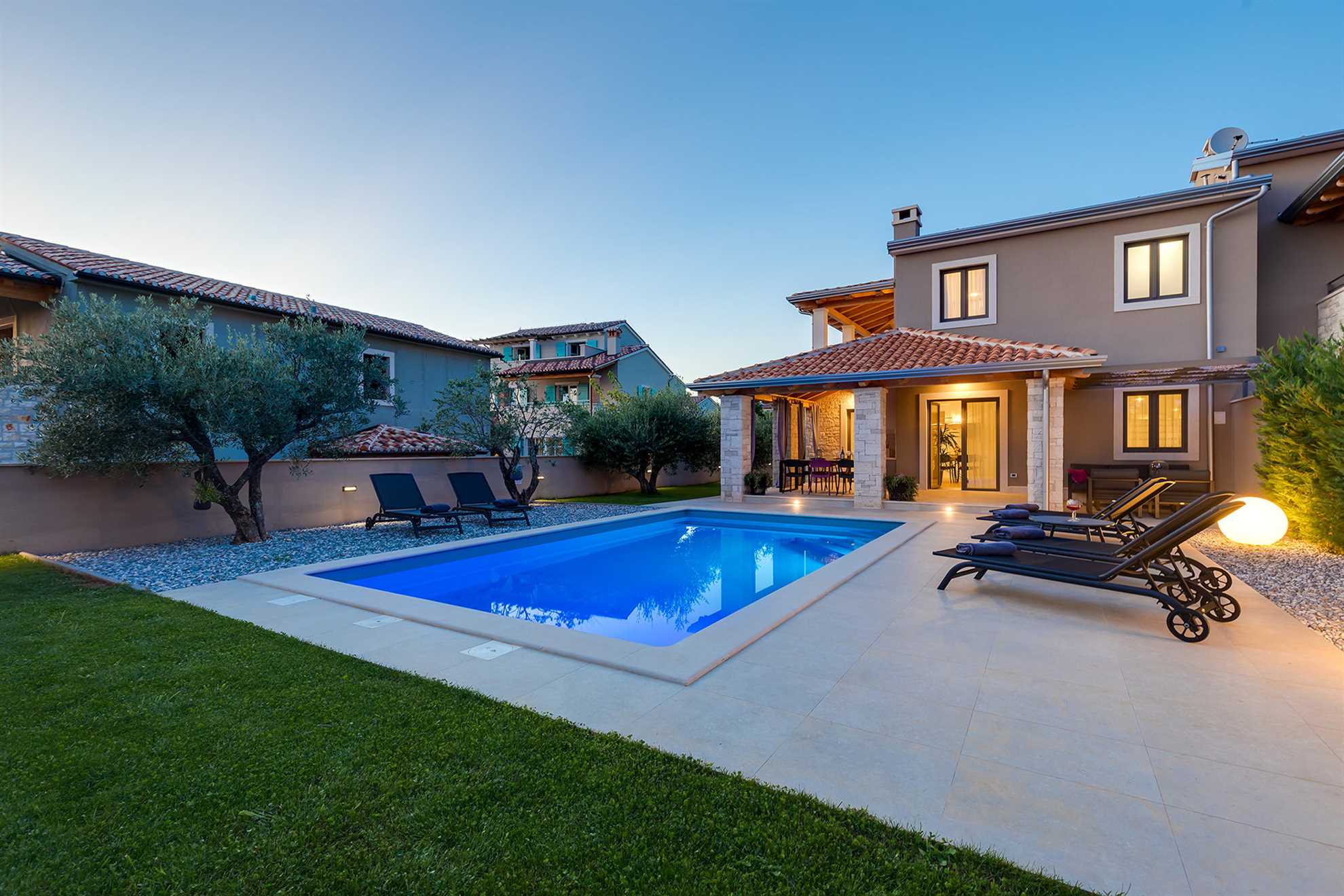 Villa Lyan with Swimming Pool