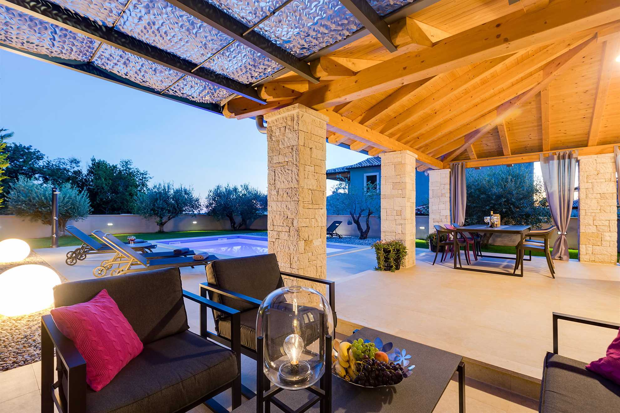 Villa Lyan with Swimming Pool