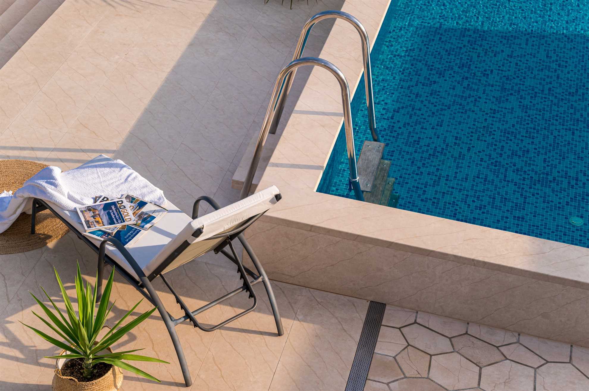 Villa Maritime with Infinity Pool