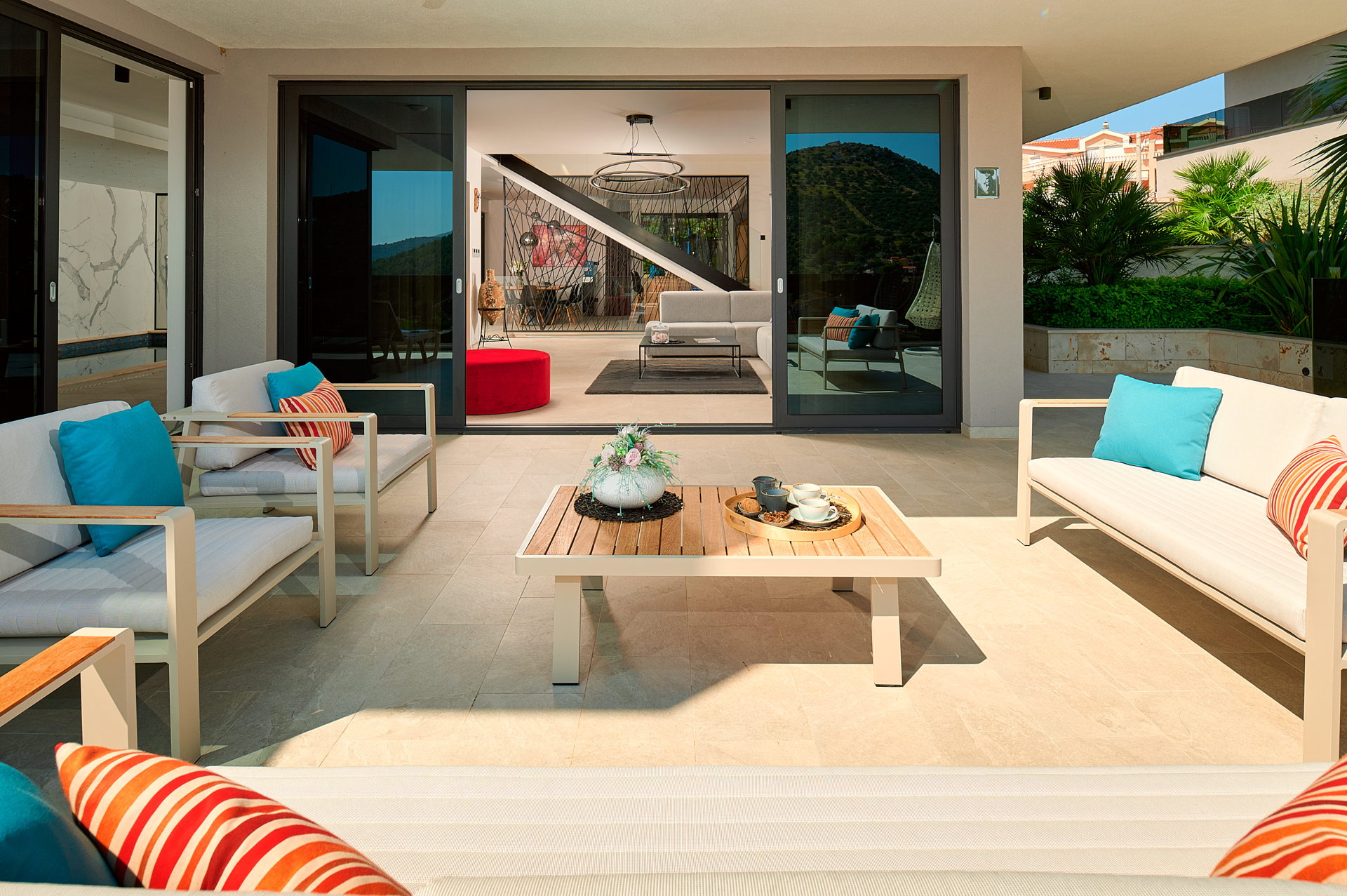 Luxury Villa Posh Cherry with Pool