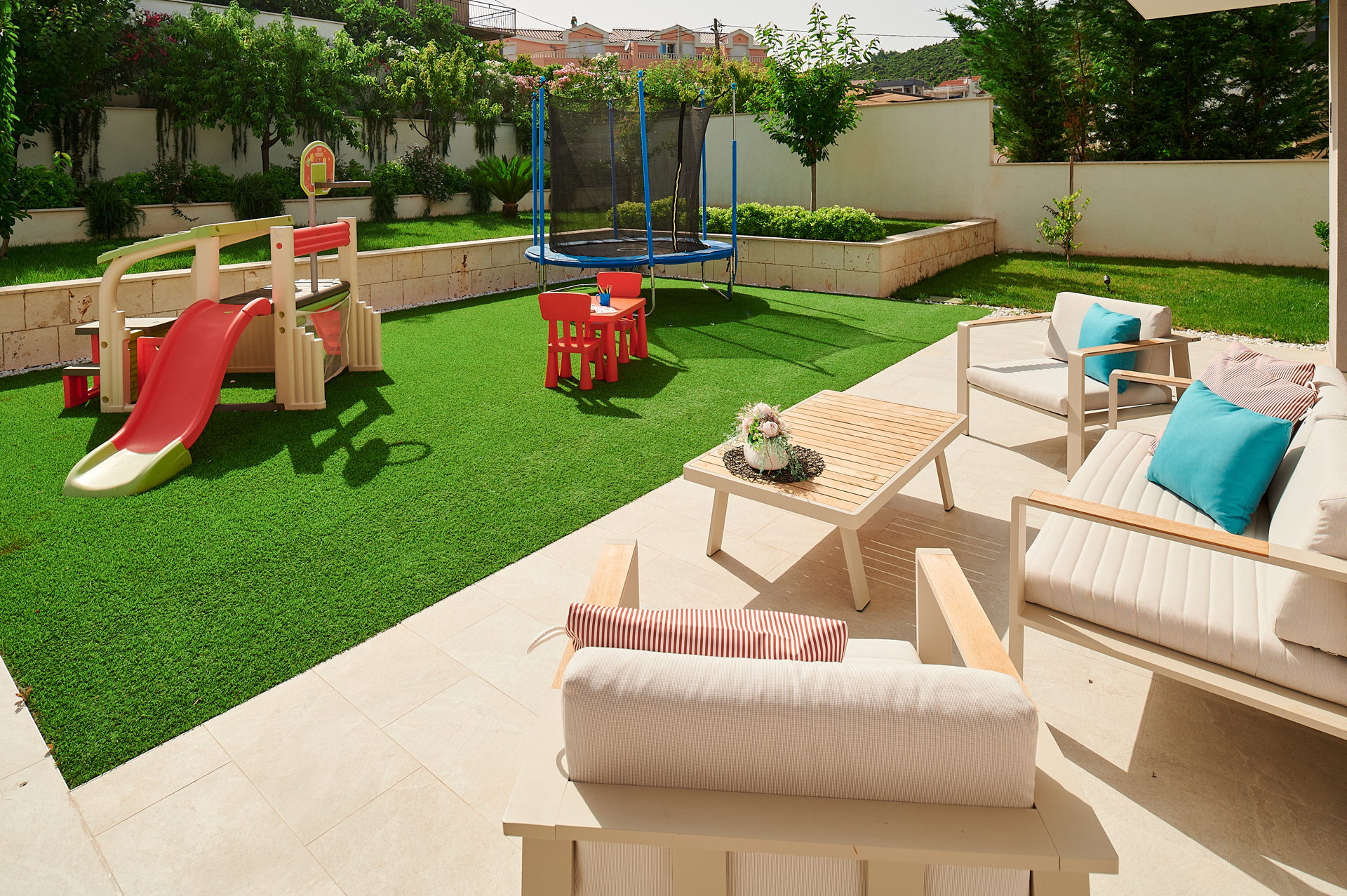 Luxury Villa Posh Cherry with Pool
