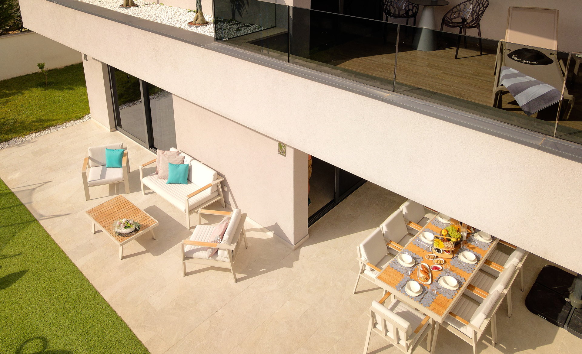 Luxury Villa Posh Cherry with Pool