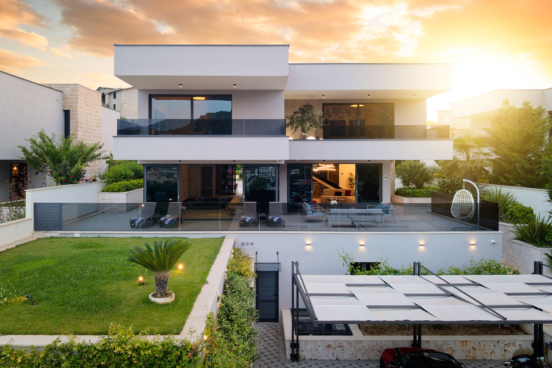 Luxury Villa Posh Cherry with Pool
