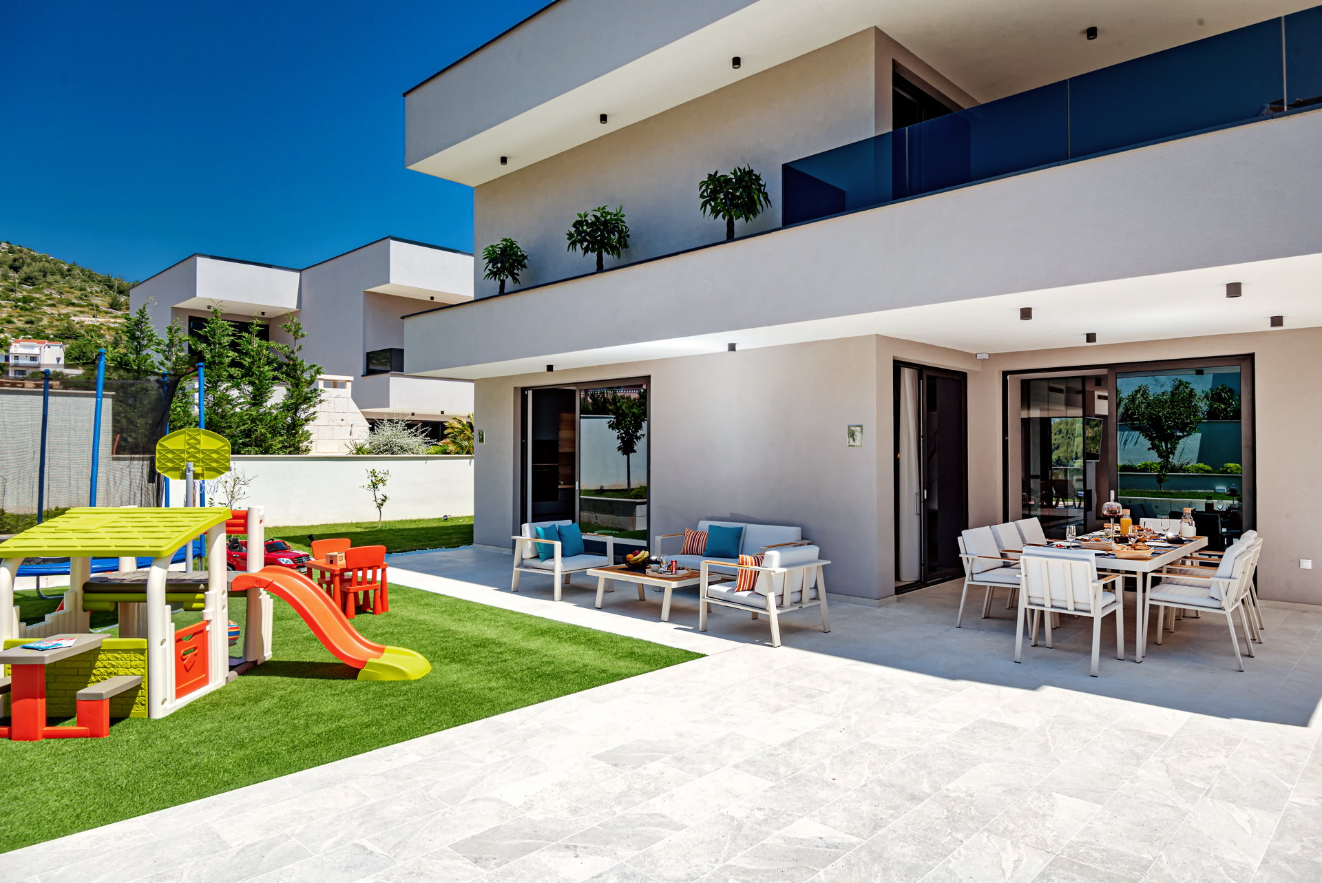 Luxury Villa Posh Cherry with Pool