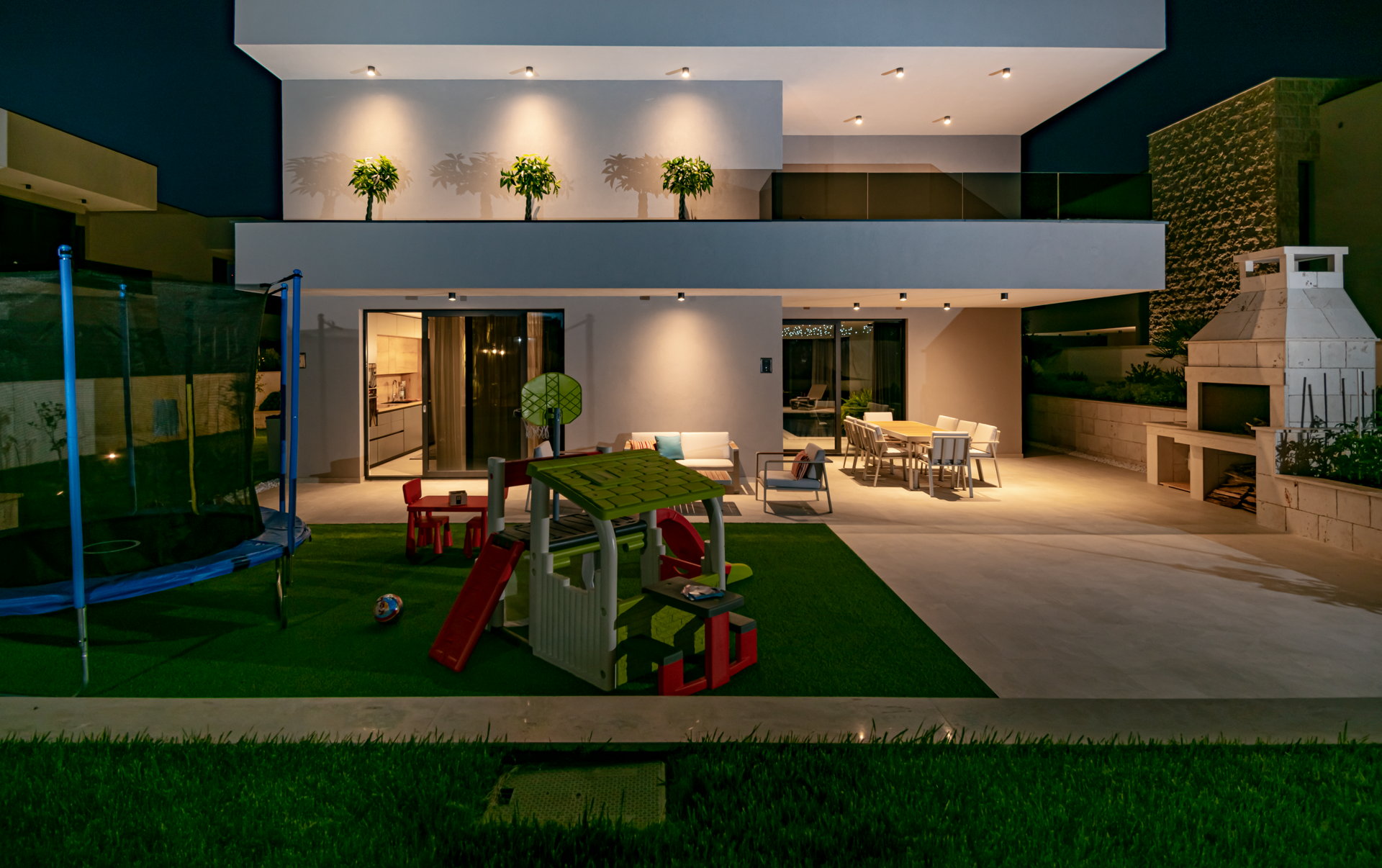 Luxury Villa Posh Cherry with Pool