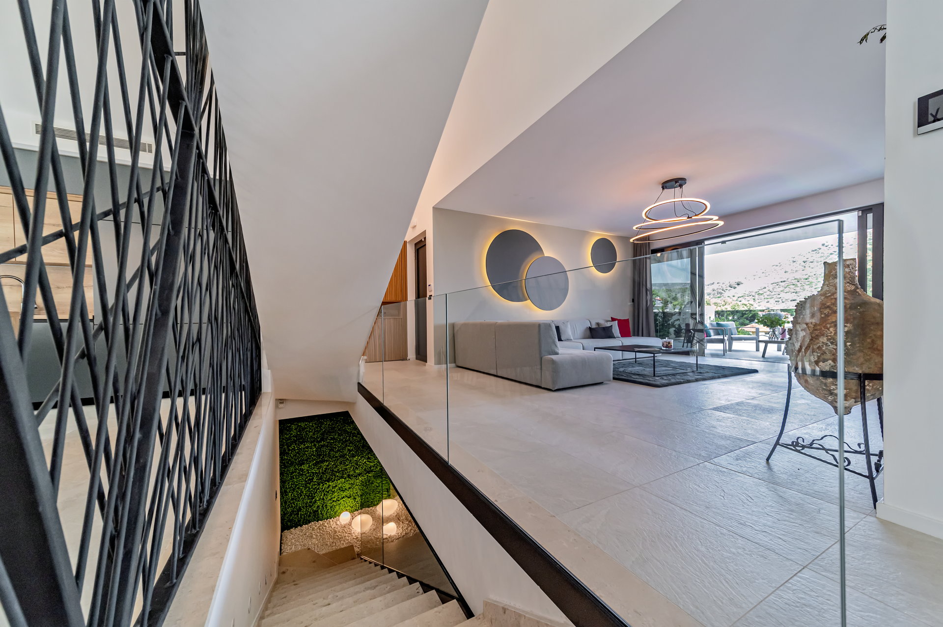 Luxury Villa Posh Cherry with Pool