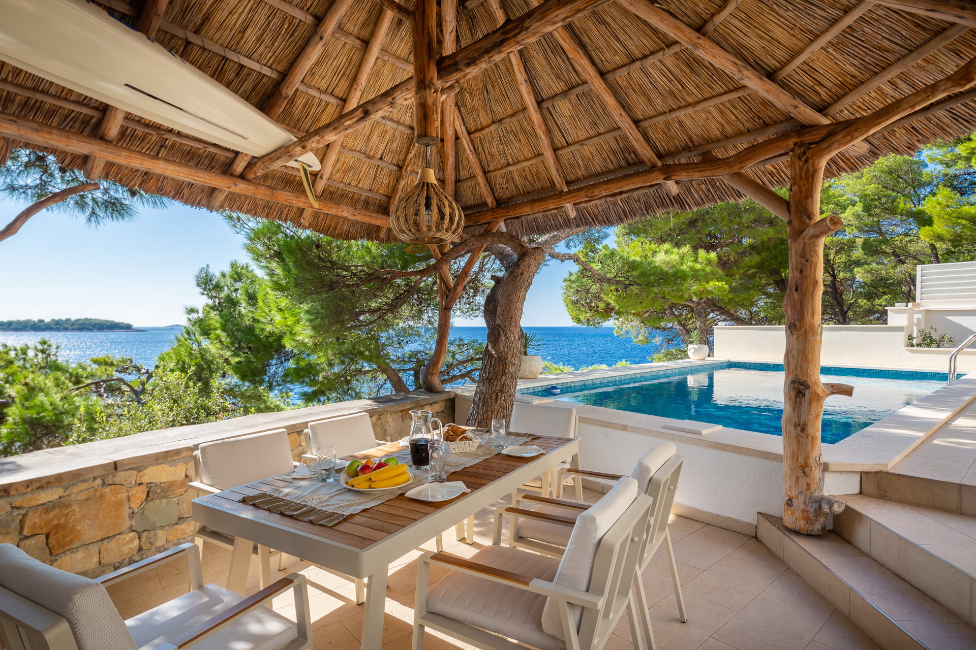 Beachfront Villa Allegria with Pool