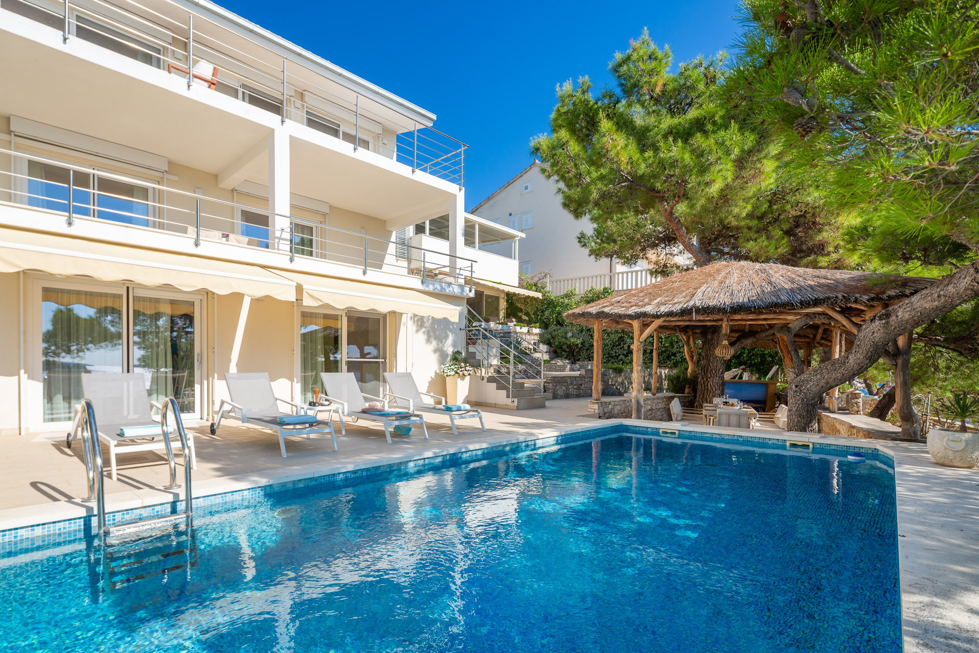 Beachfront Villa Allegria with Pool