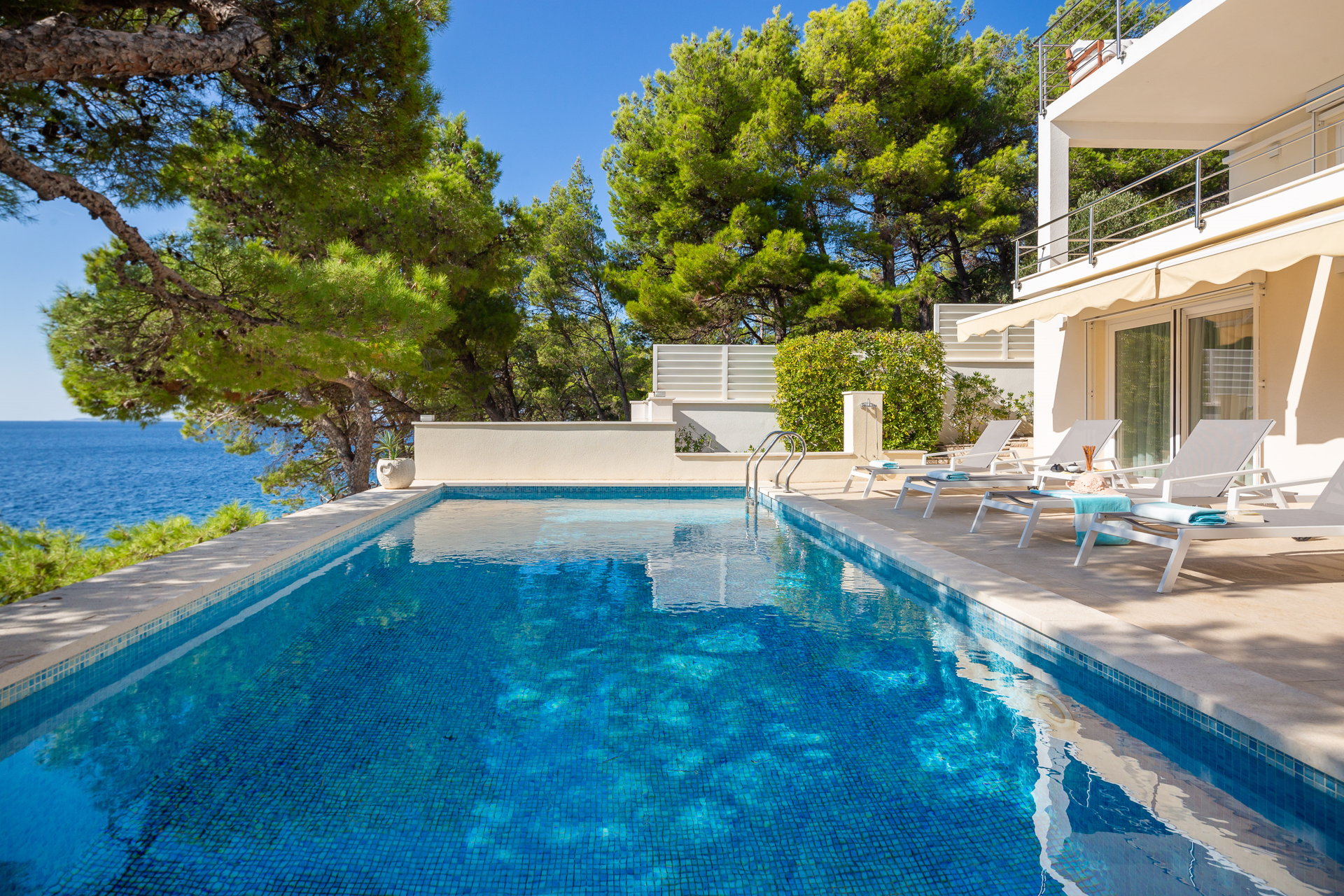 Beachfront Villa Allegria with Pool
