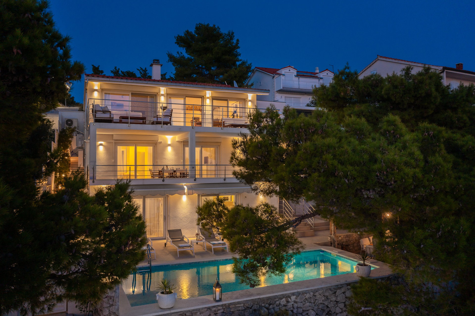 Beachfront Villa Allegria with Pool