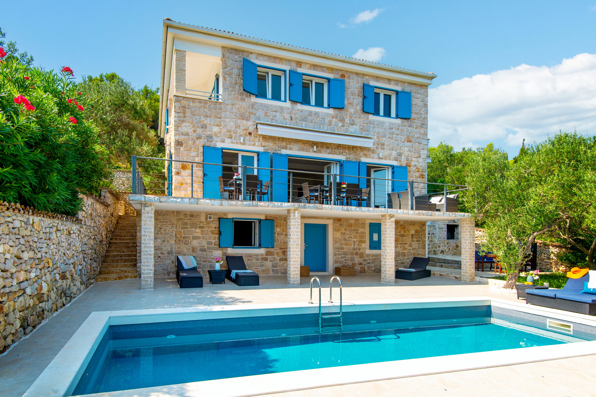 Villa Sympathy with Pool