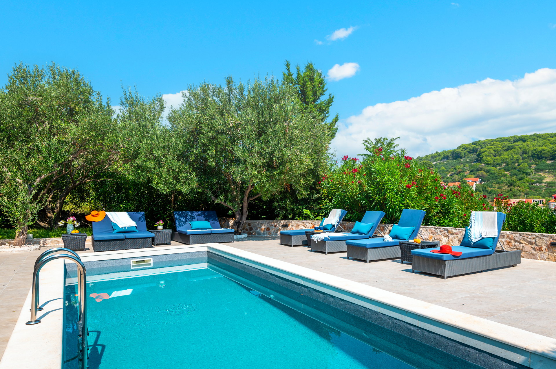 Villa Sympathy with Pool