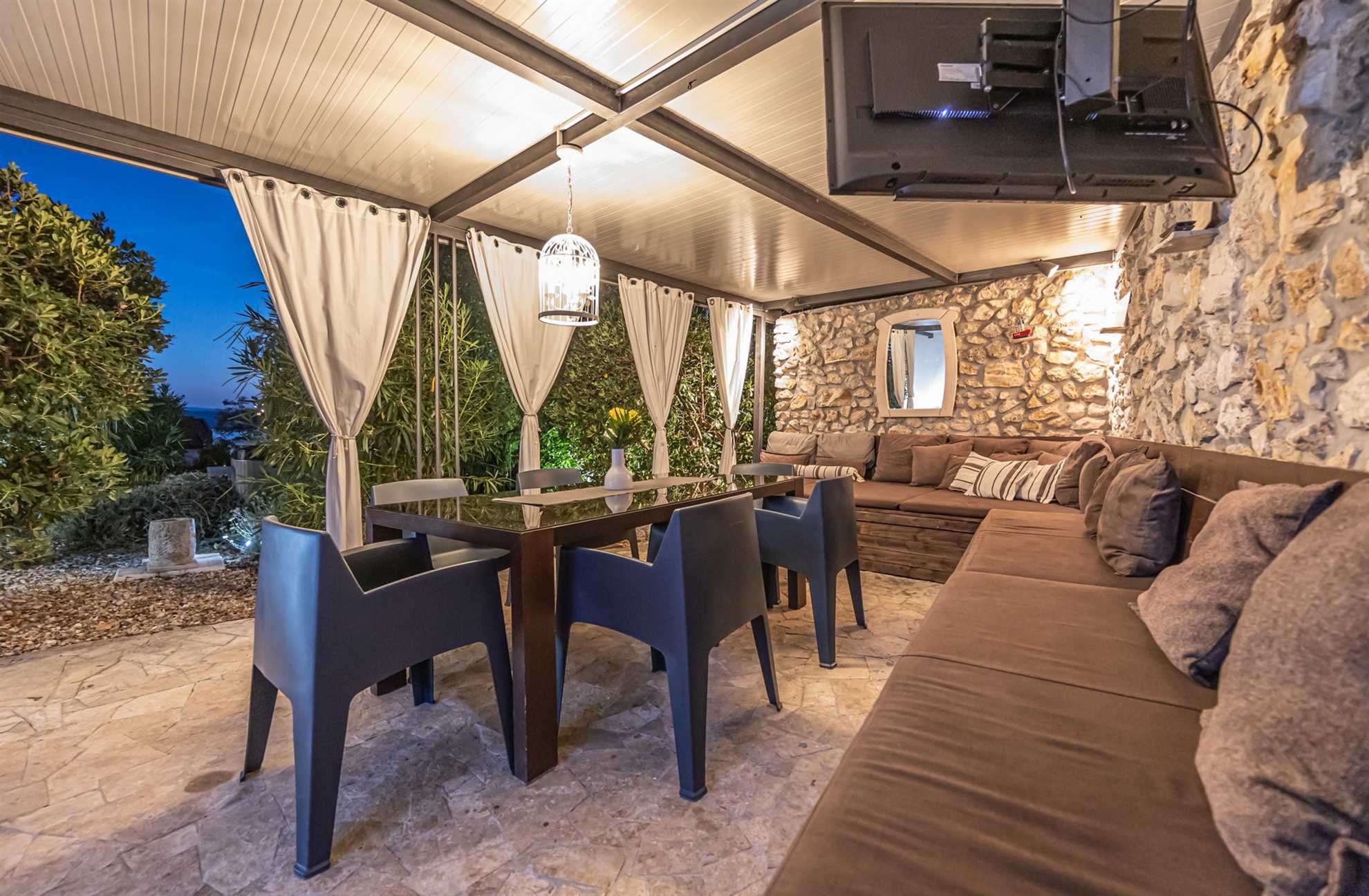 Luxury Villa Duchess with Pool