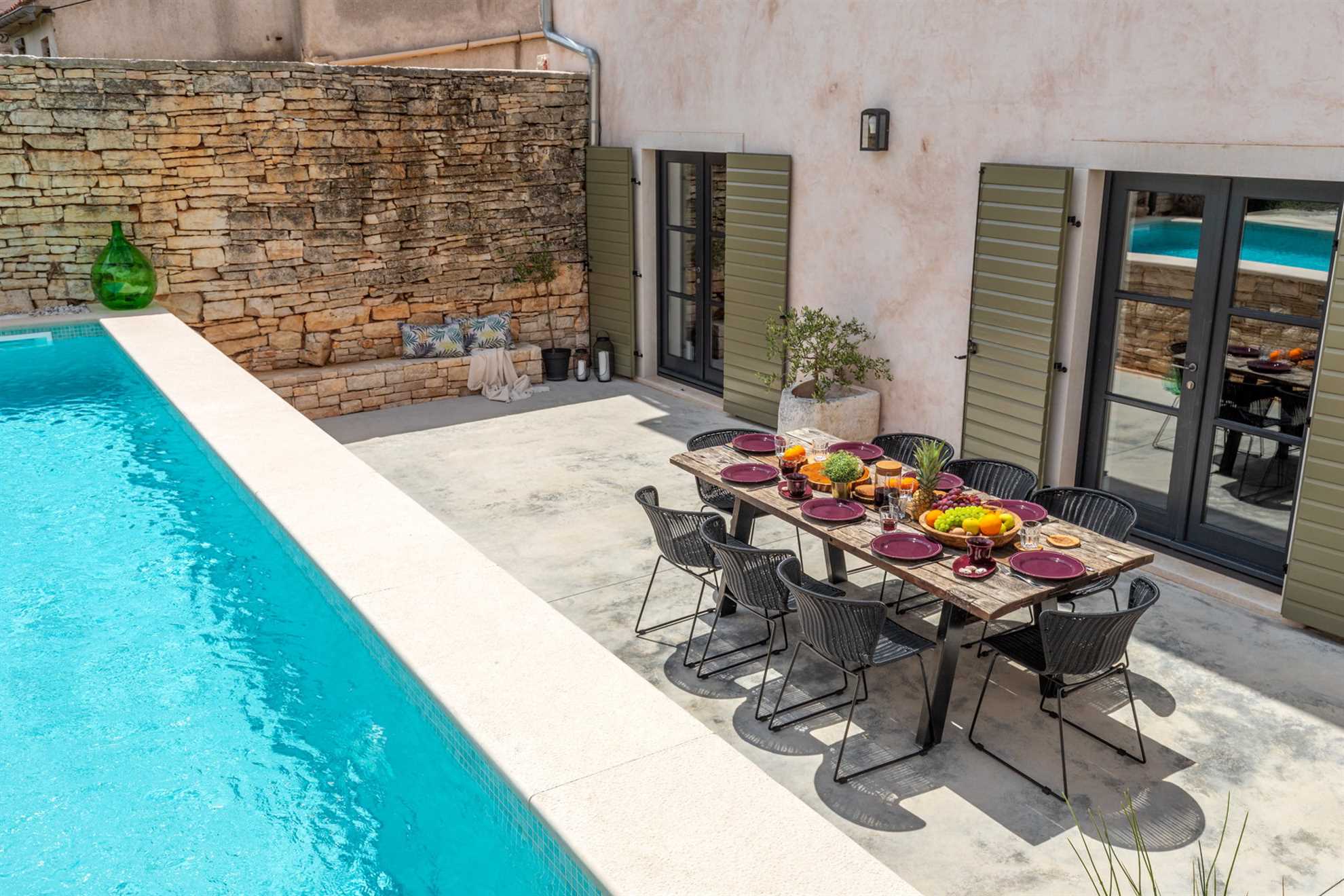 Villa Ferna with Pool