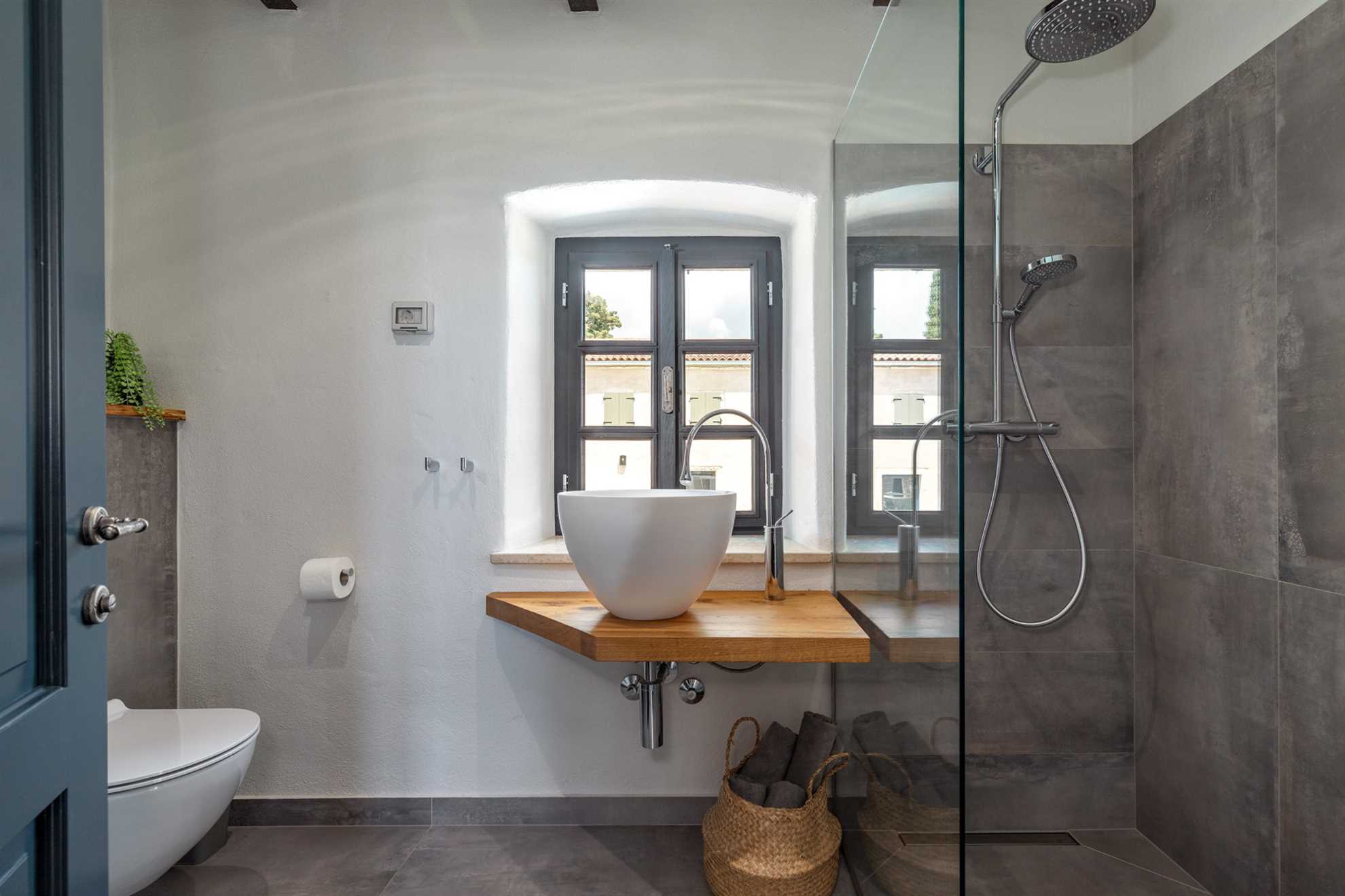 Villa Ferna with Pool
