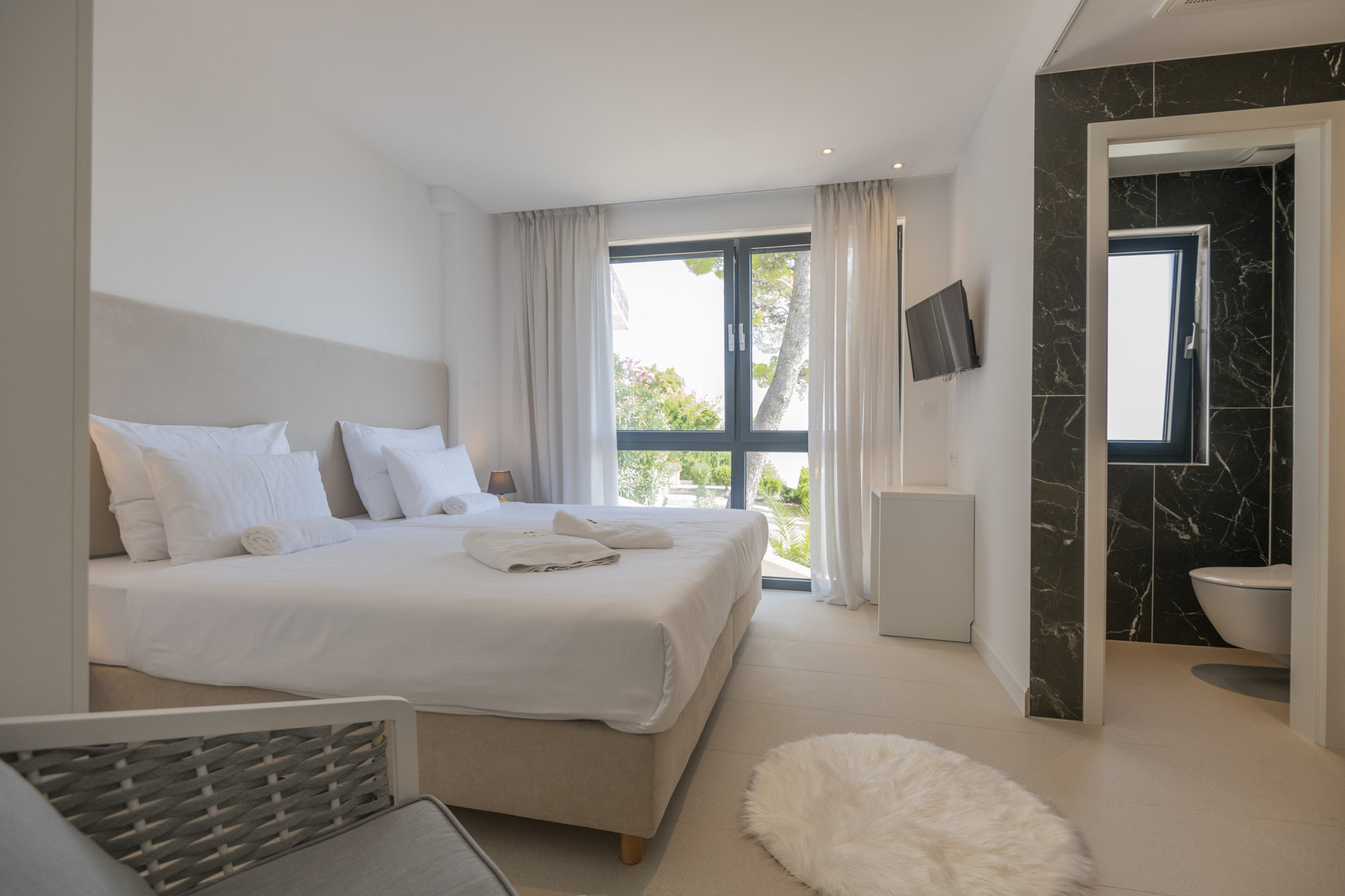 Villa Azul Grande with Heated Pool