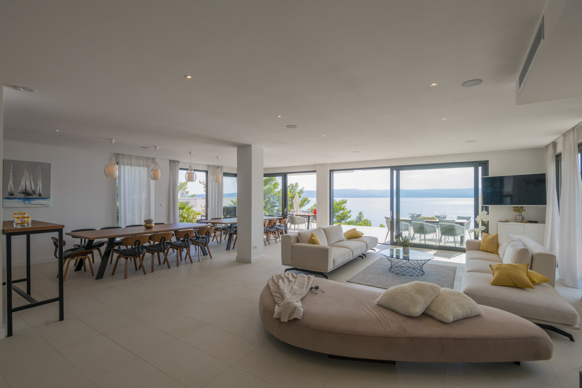 Villa Azul Grande with Heated Pool