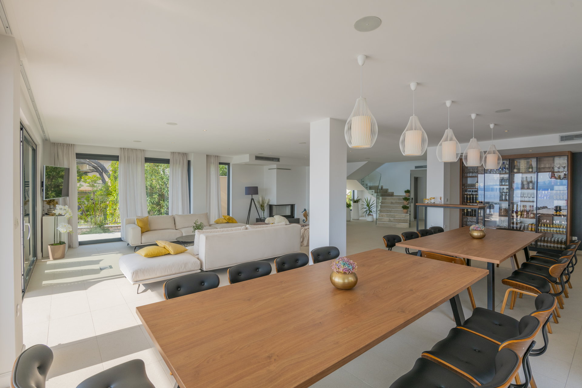 Villa Azul Grande with Heated Pool