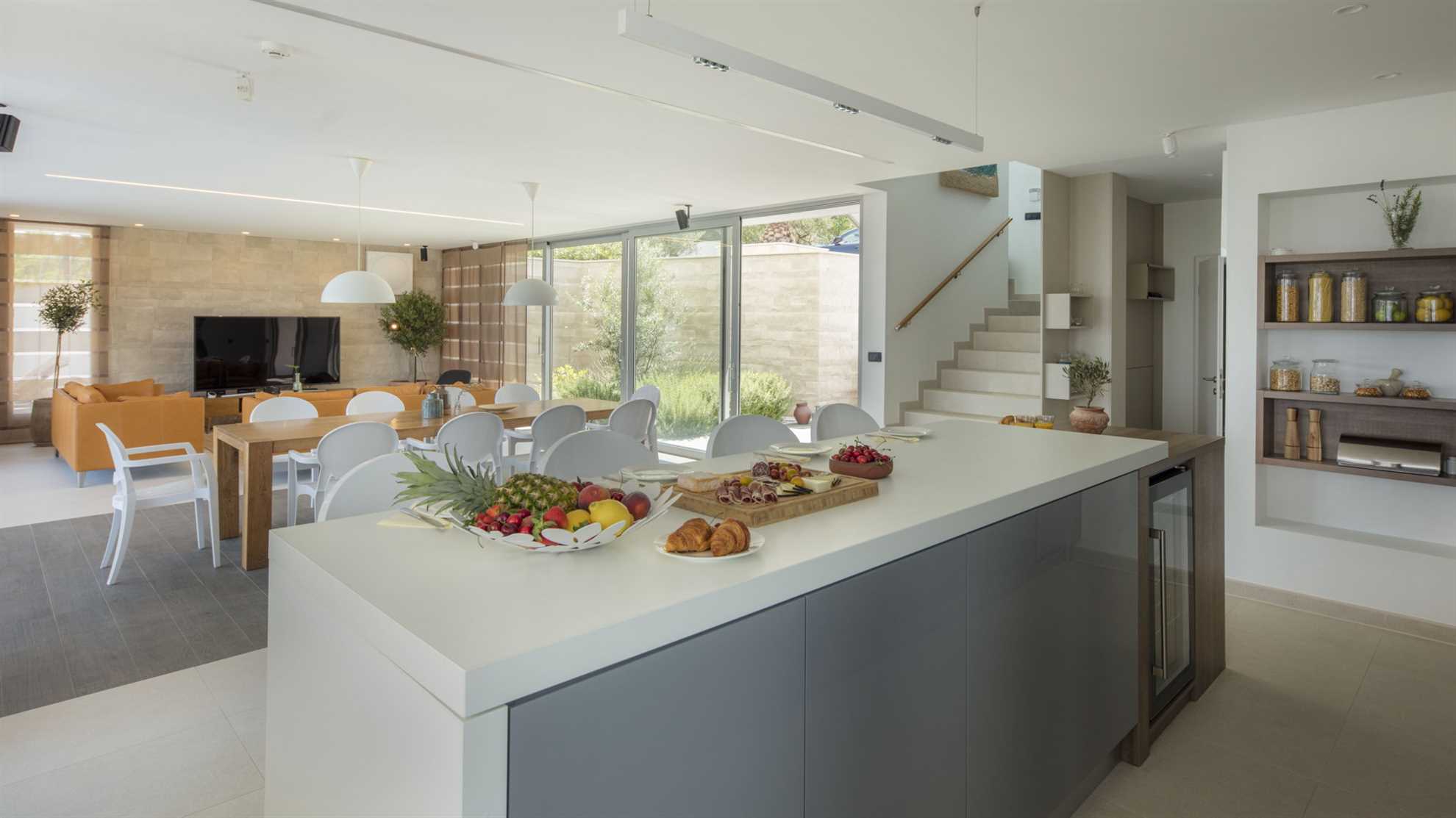Luxury Villa Spectrum with Heated Pool