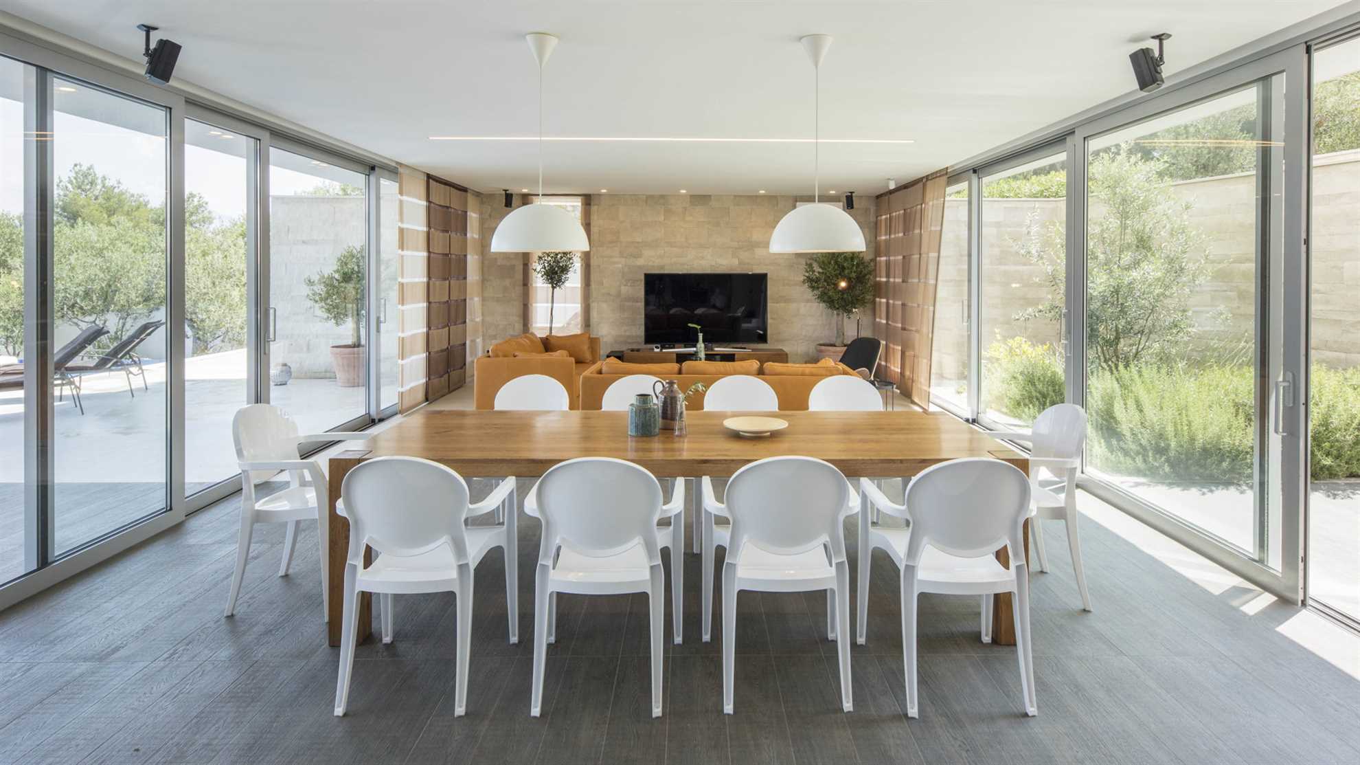Luxury Villa Spectrum with Heated Pool