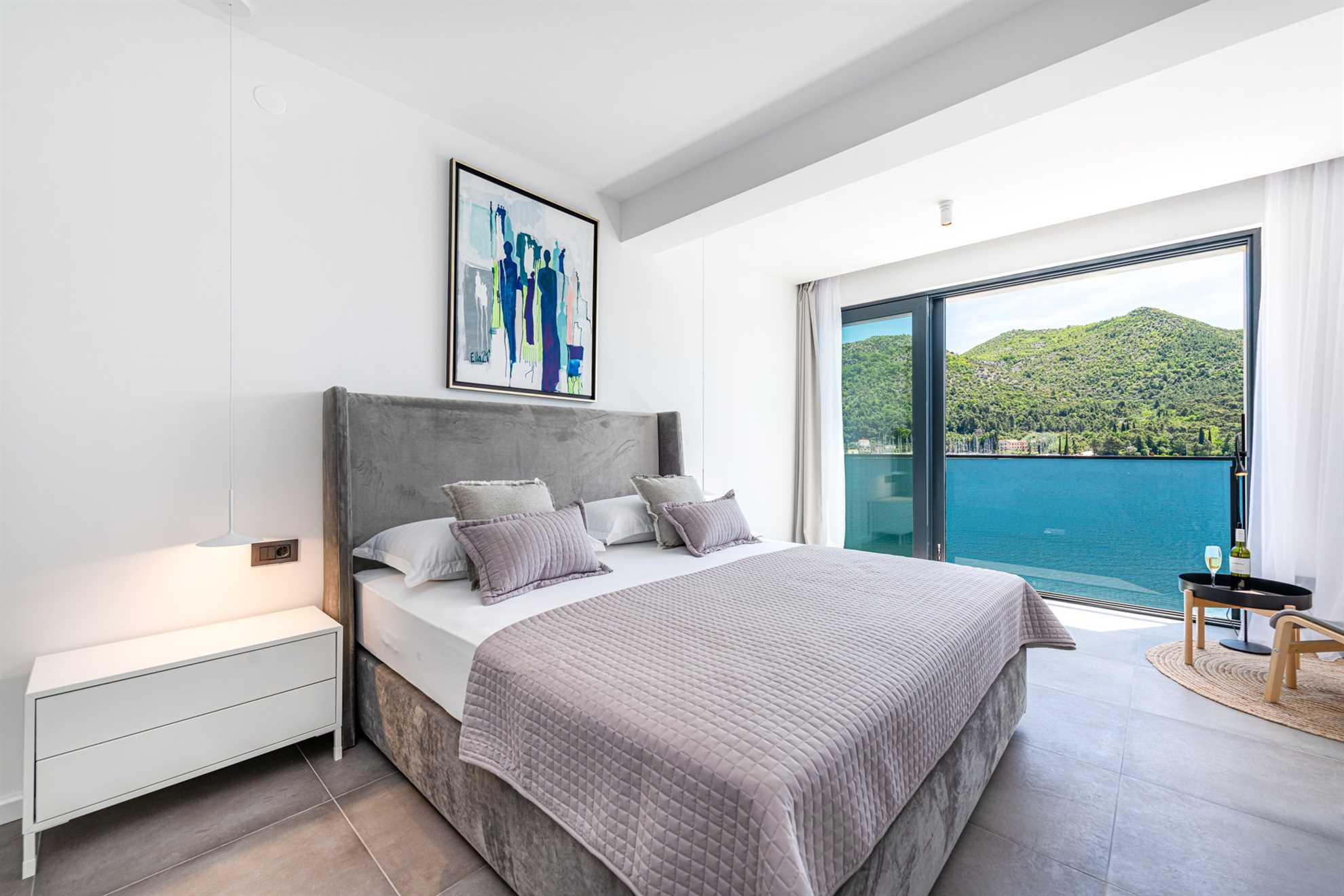 Beachfront Villa Ultimata with Pool