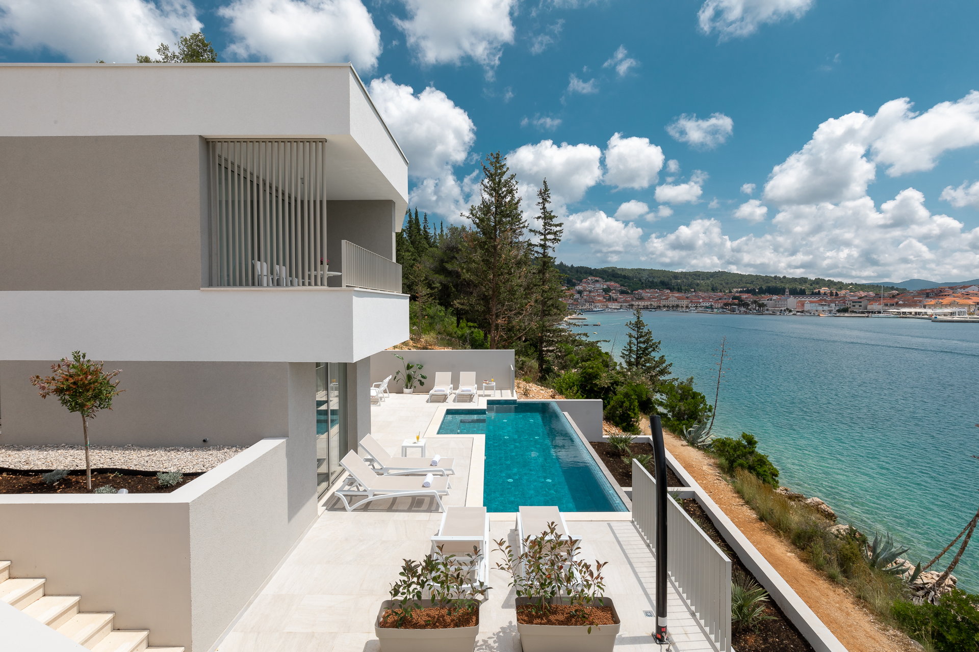 Luxury Villa Violet with Pool