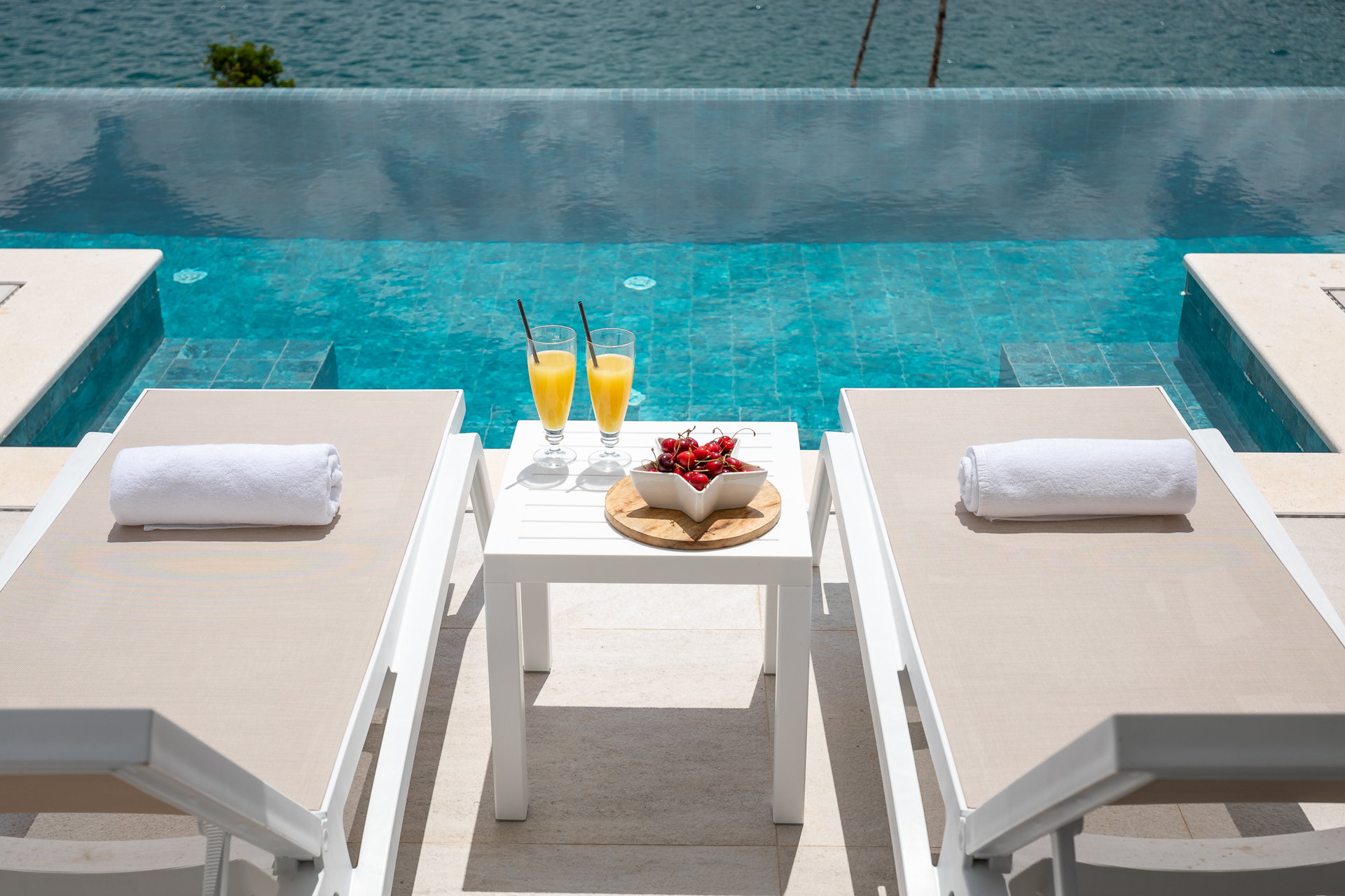 Luxury Villa Violet with Pool