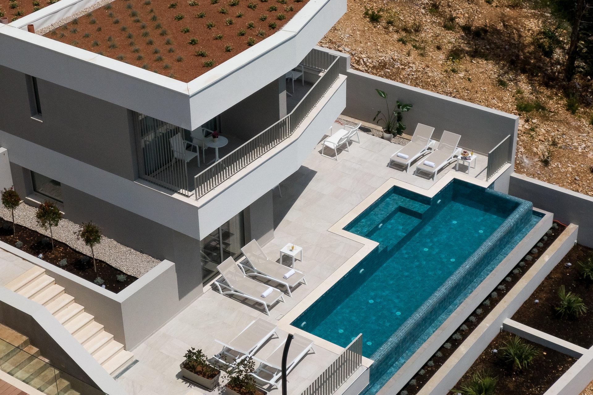 Luxury Villa Violet with Pool