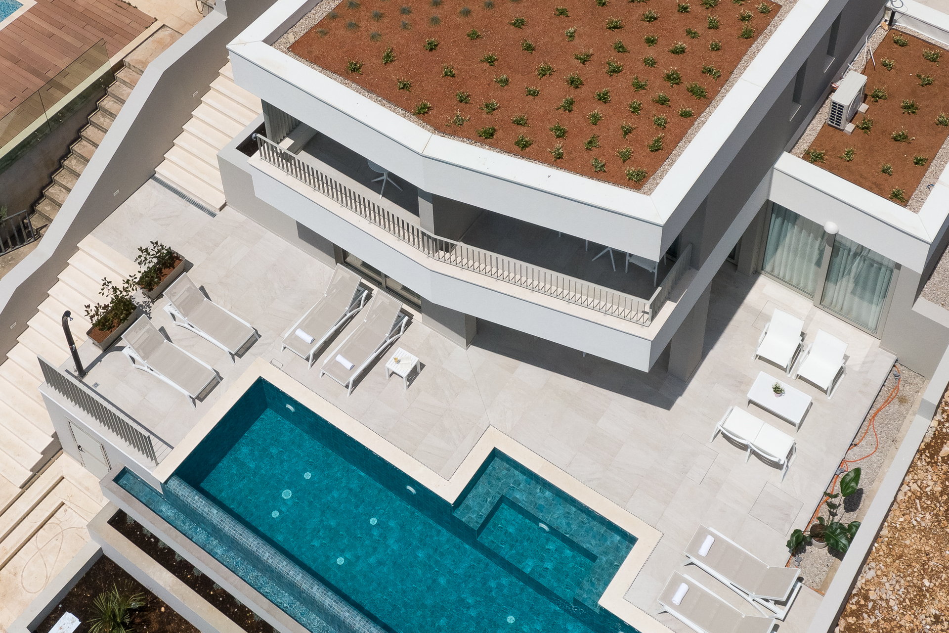 Luxury Villa Violet with Pool