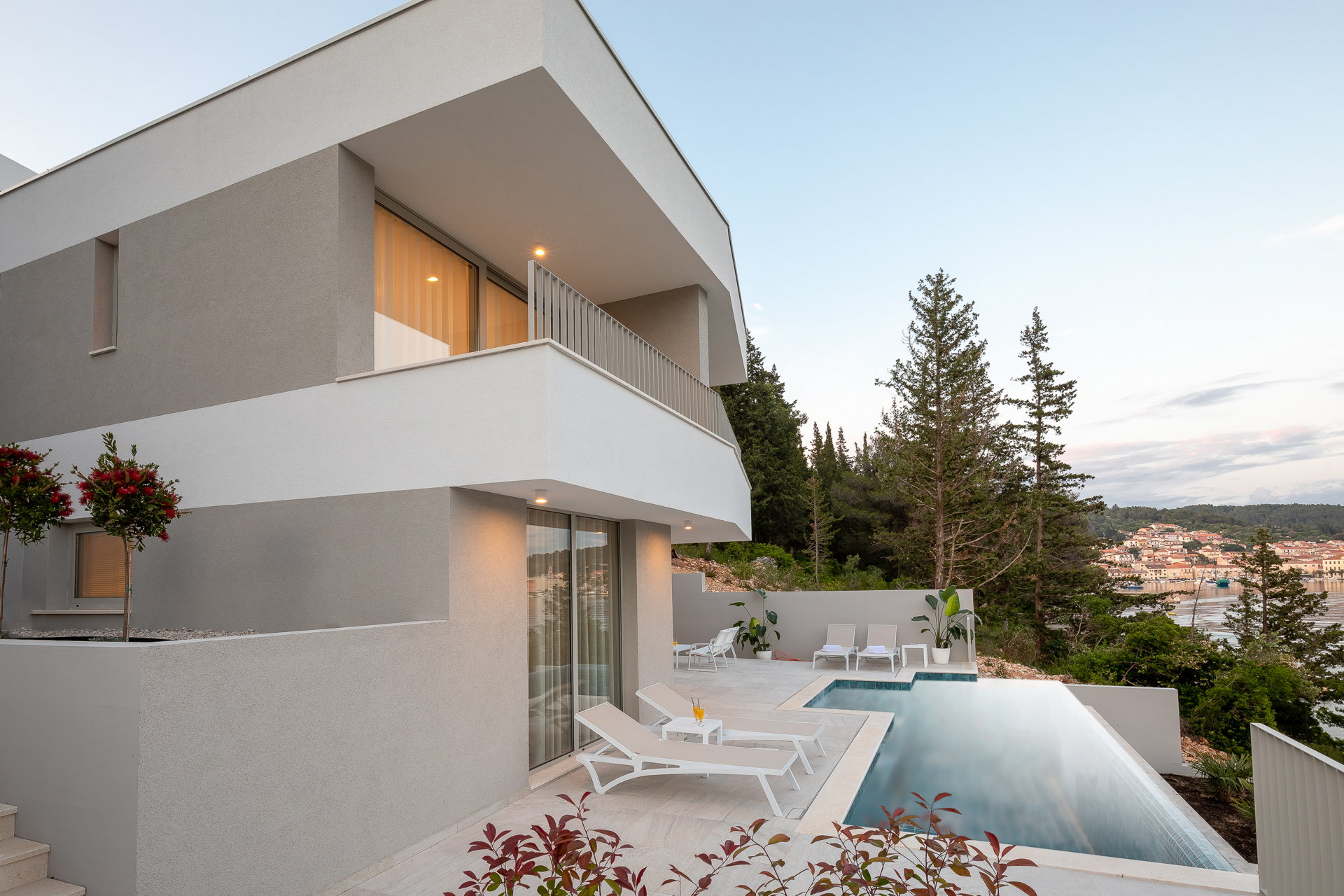 Luxury Villa Violet with Pool