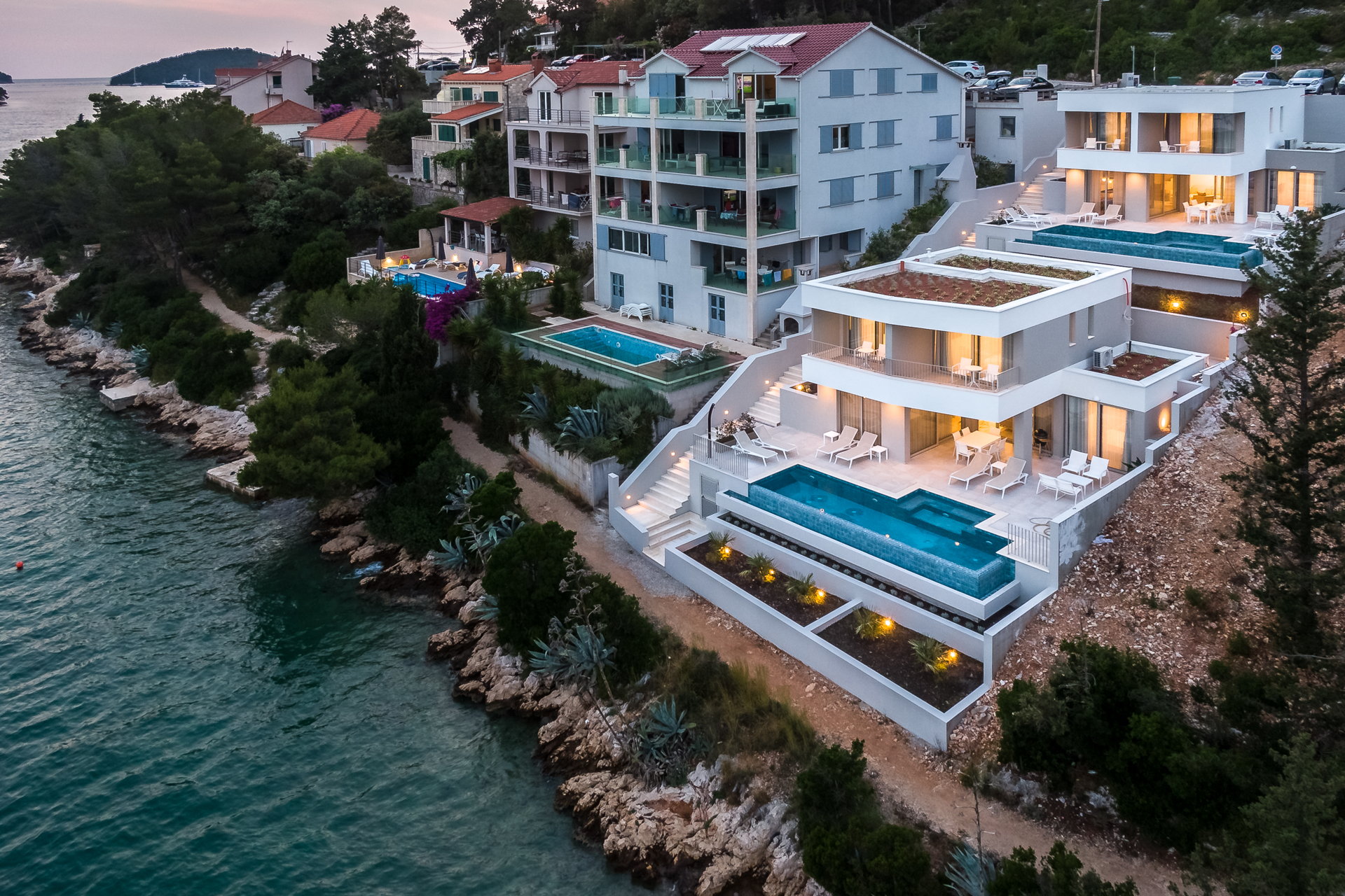 Luxury Villa Violet with Pool
