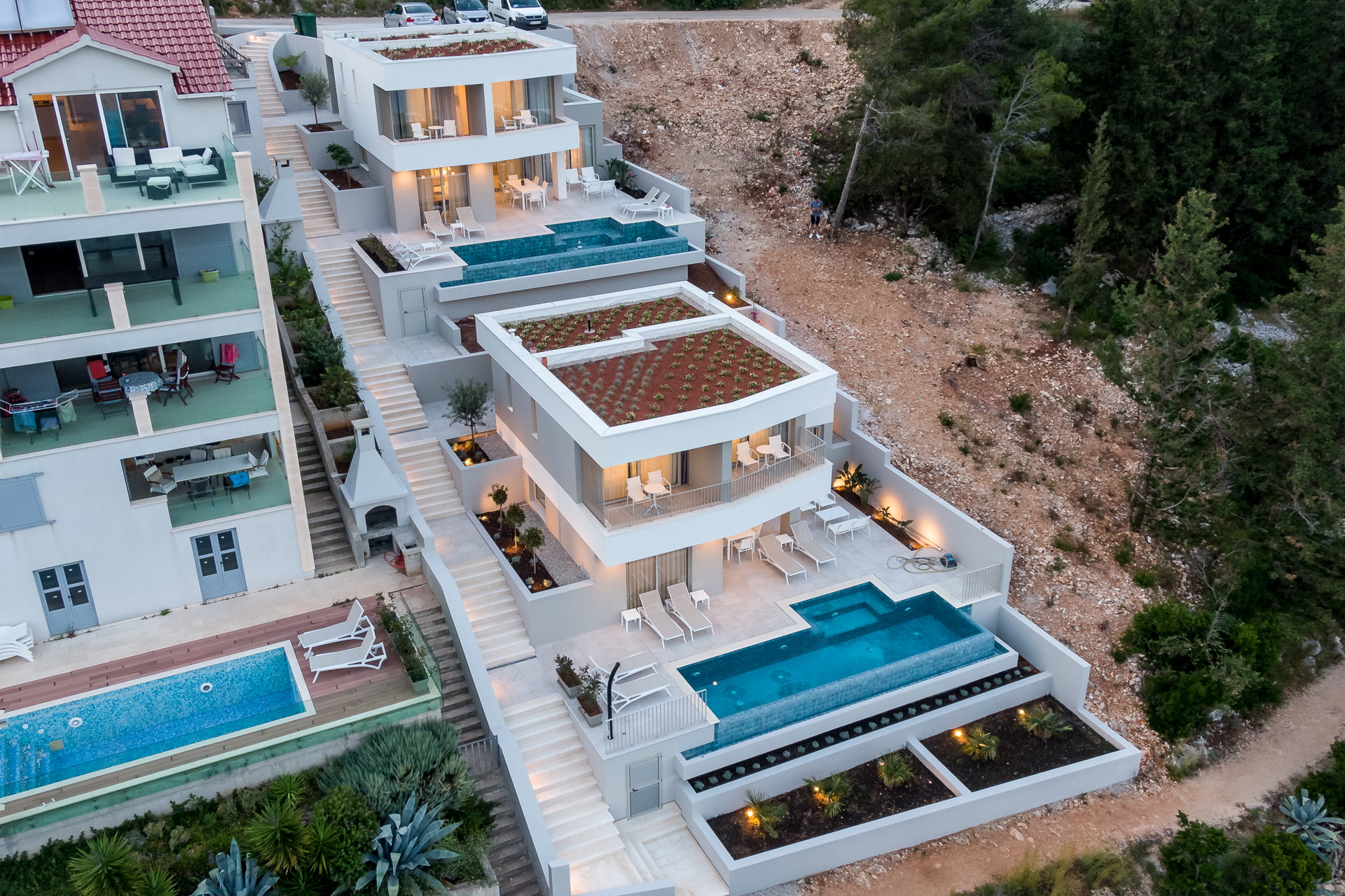Luxury Villa Ivy with Pool