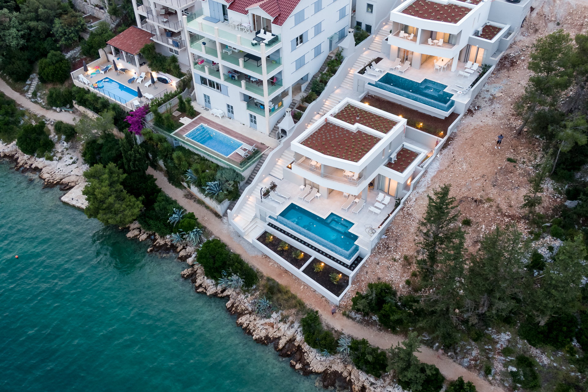 Luxury Villa Ivy with Pool