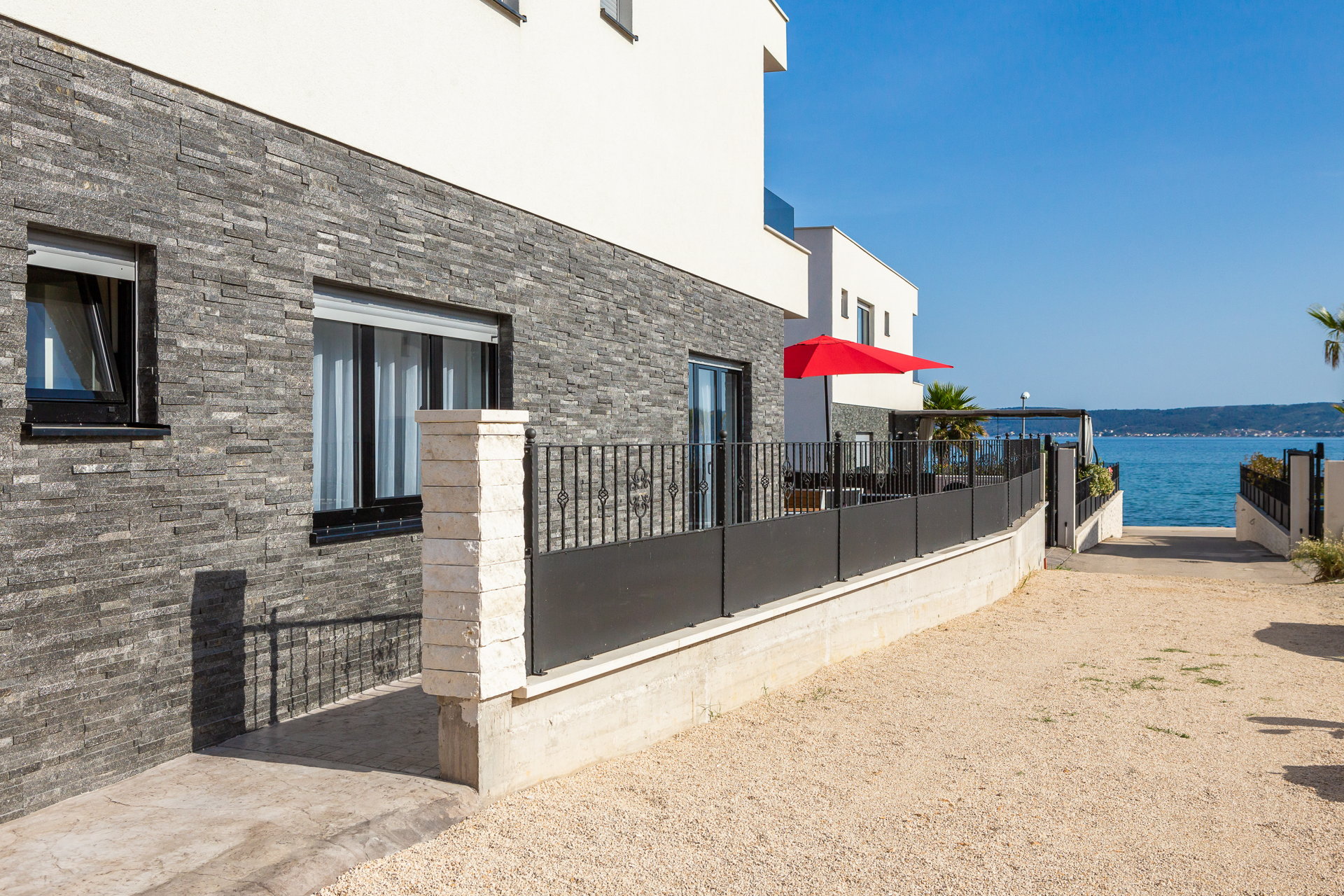 Luxury Villa Anchor with Heated Pool