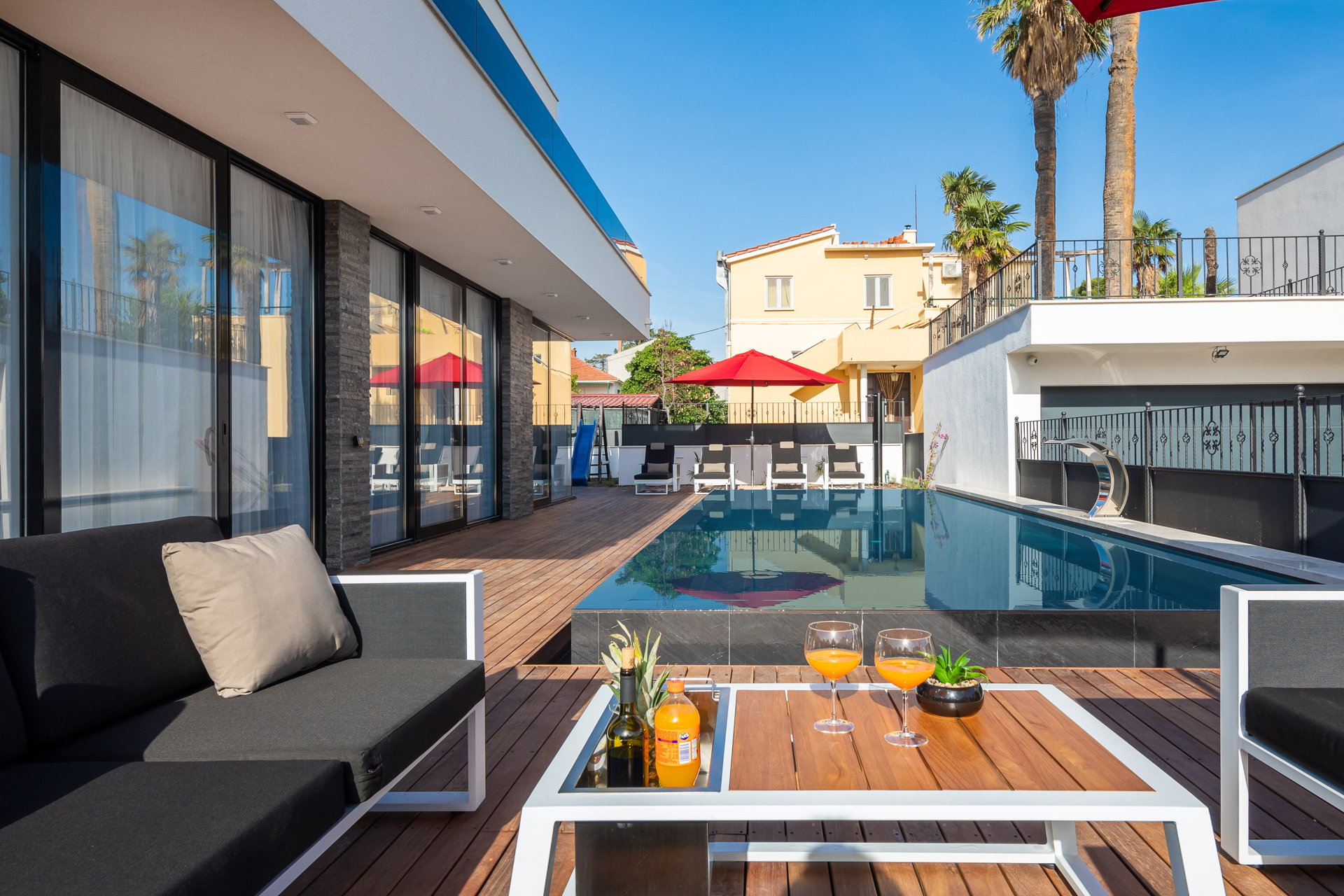 Luxury Villa Anchor with Heated Pool