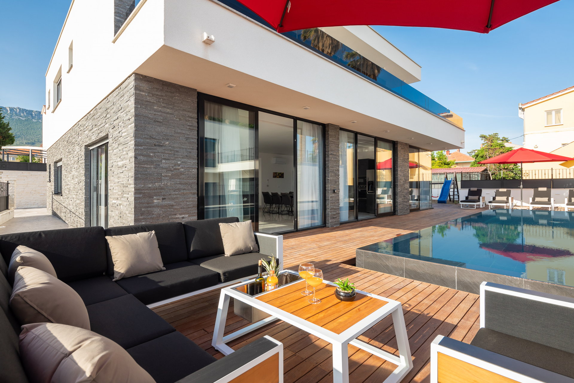 Luxury Villa Anchor with Heated Pool