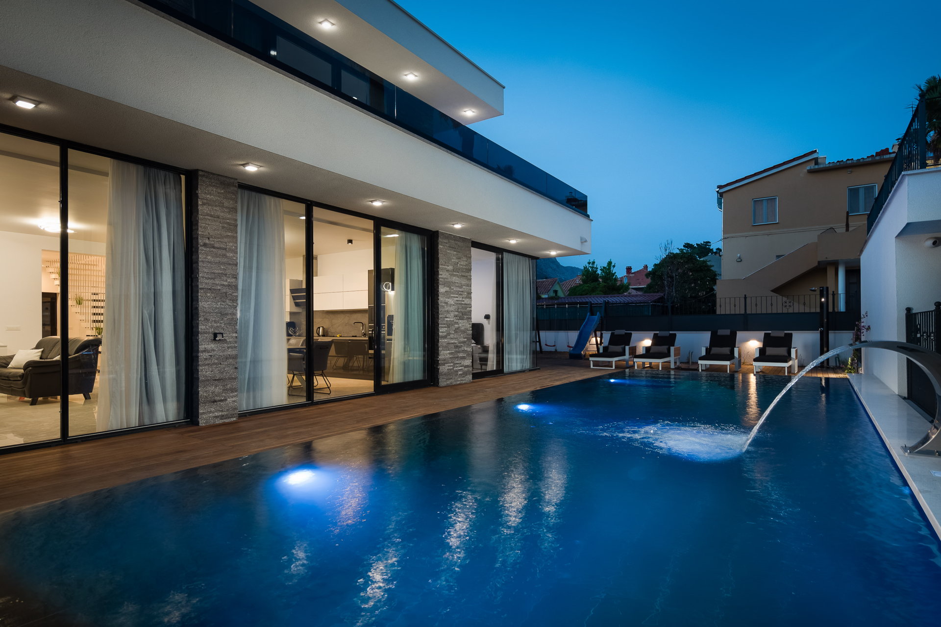 Luxury Villa Anchor with Heated Pool