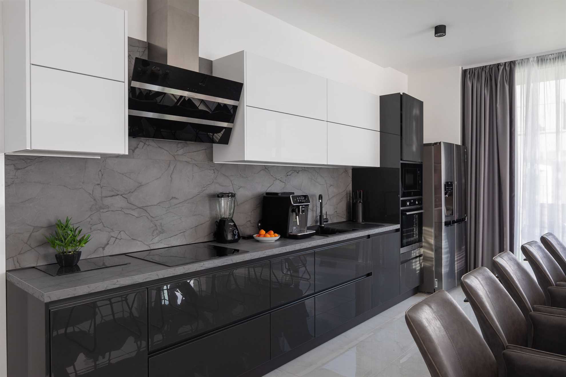 Luxury Villa Anchor with Heated Pool