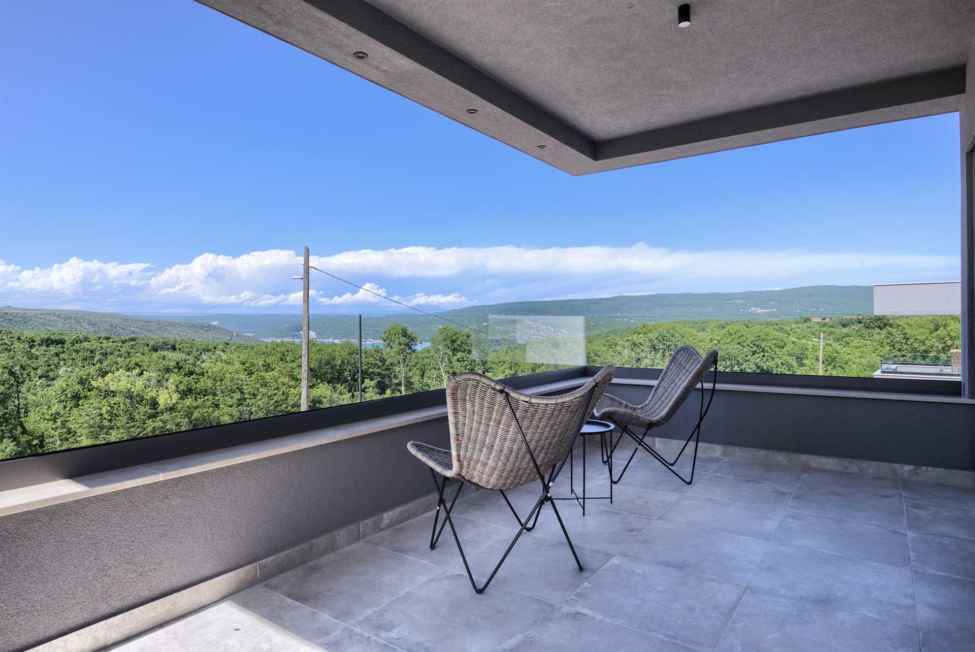 Luxury Villa Mercury with Pool
