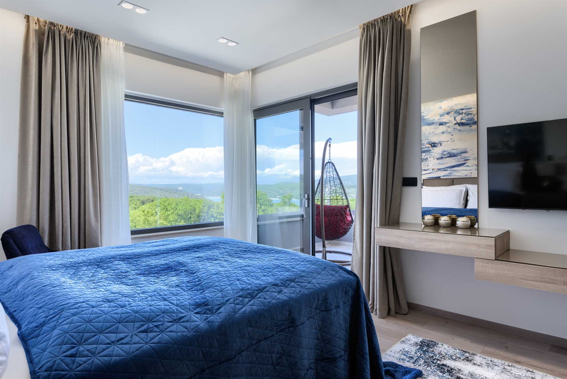 Luxury Villa Mercury with Pool