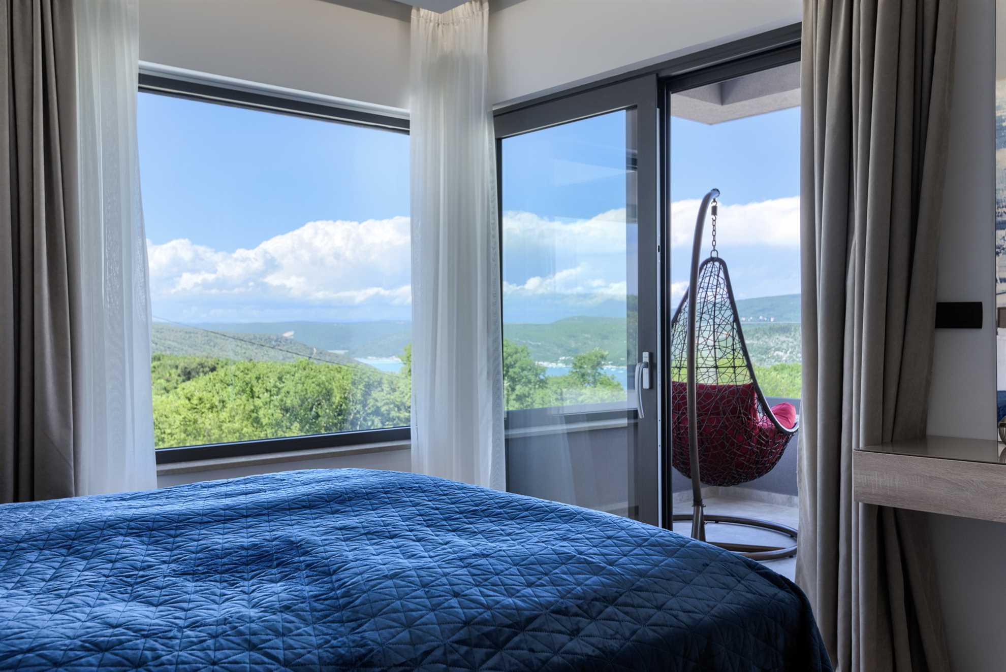 Luxury Villa Mercury with Pool