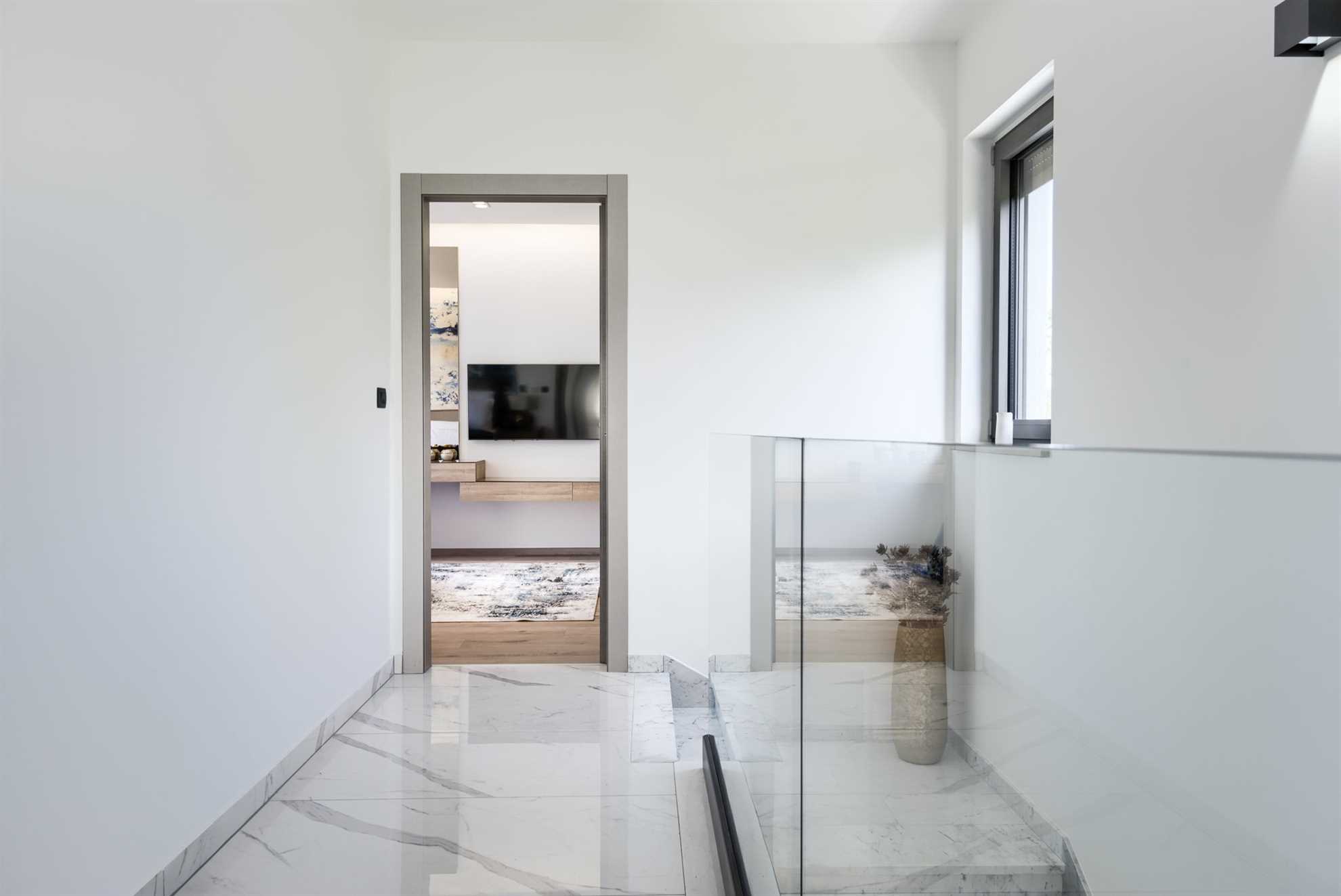 Luxury Villa Mercury with Pool