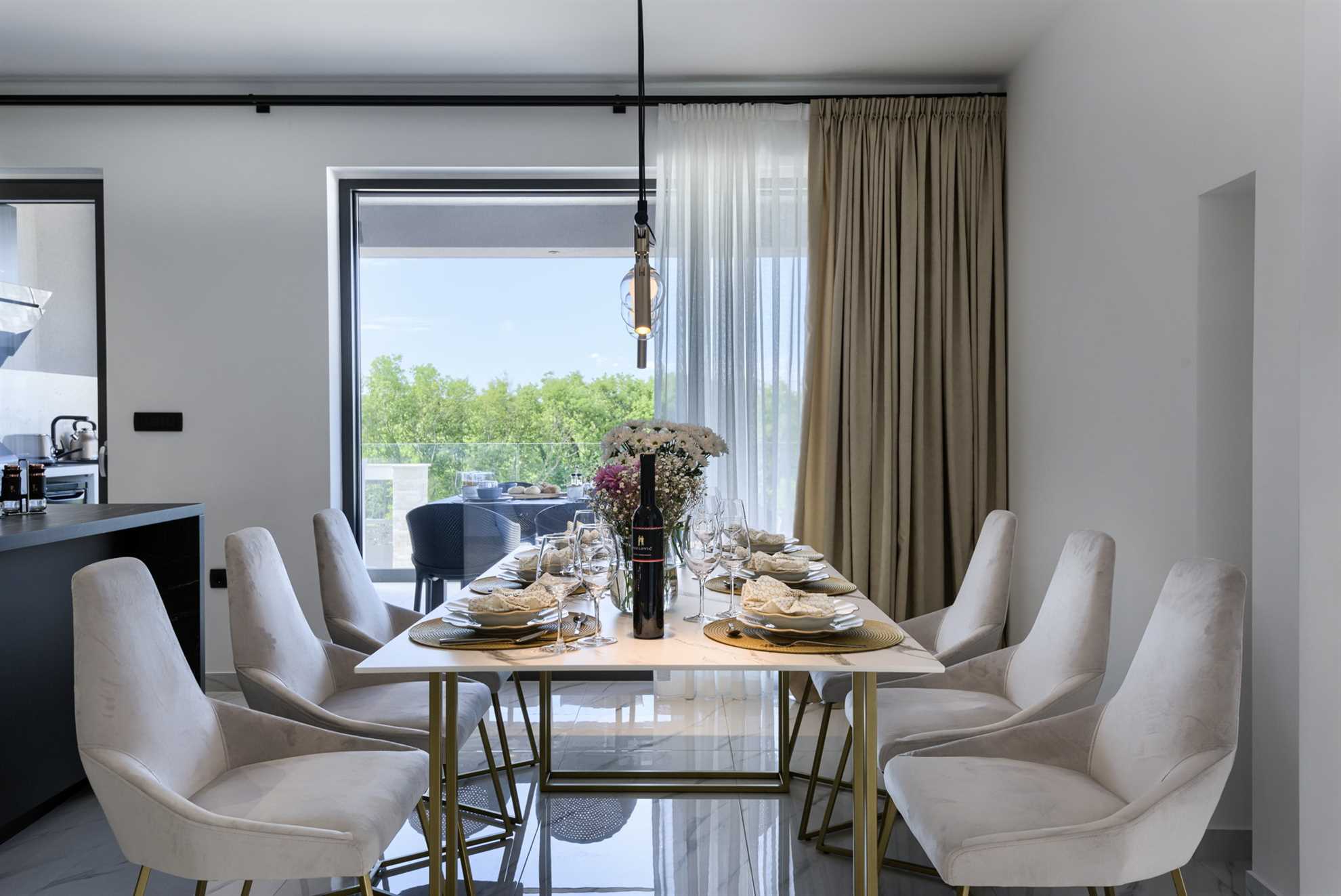 Luxury Villa Mercury with Pool