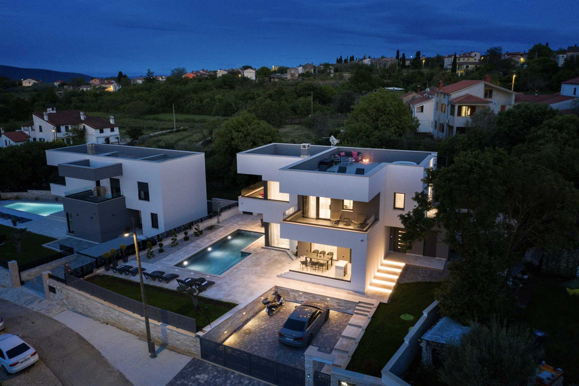 Luxury Villa Mercury with Pool