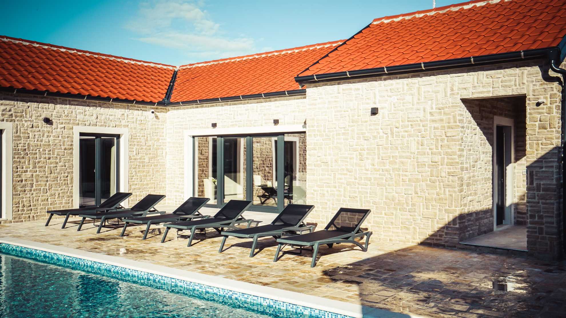 Villa Manor with Heated Pool