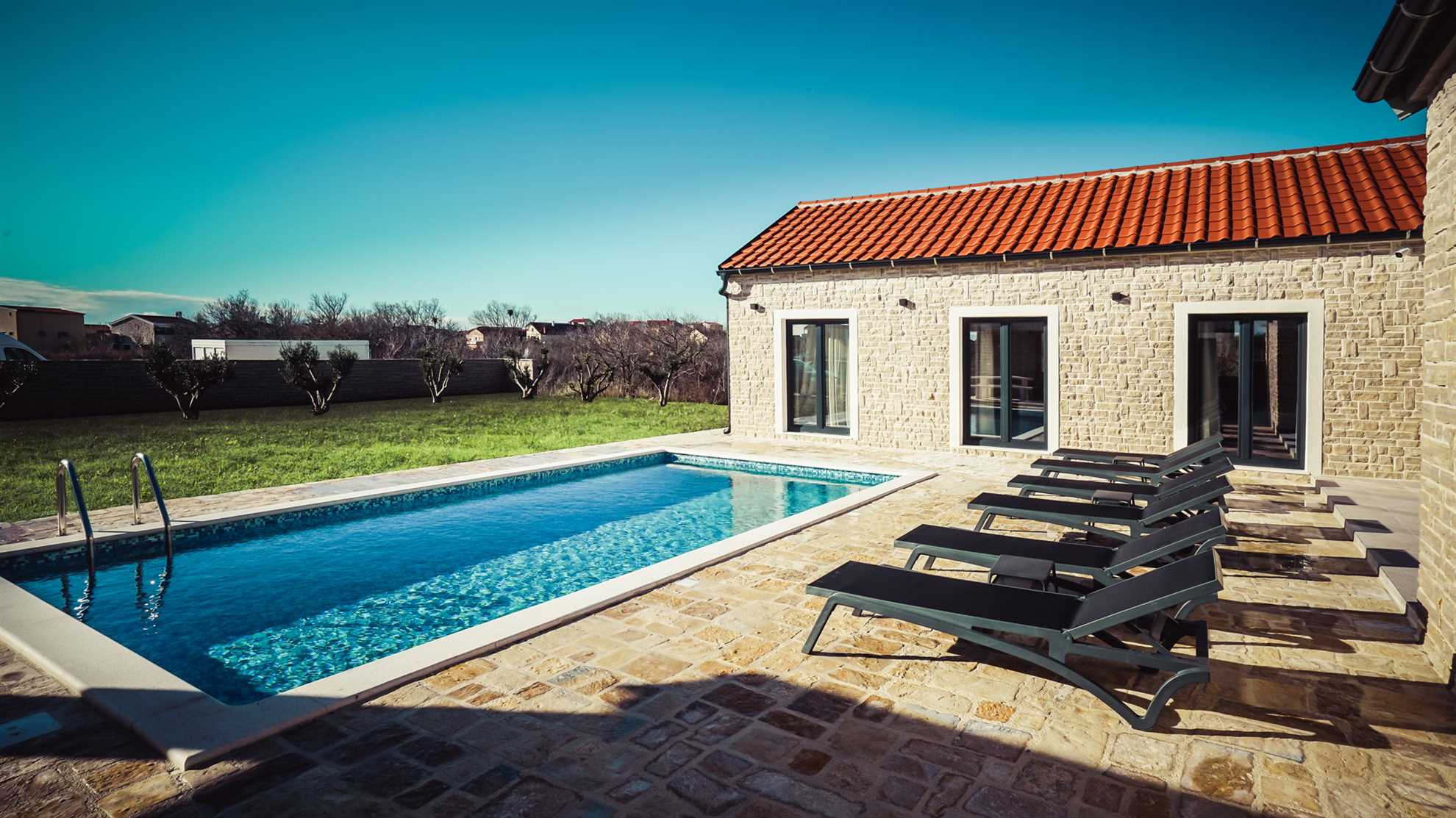 Villa Manor with Heated Pool