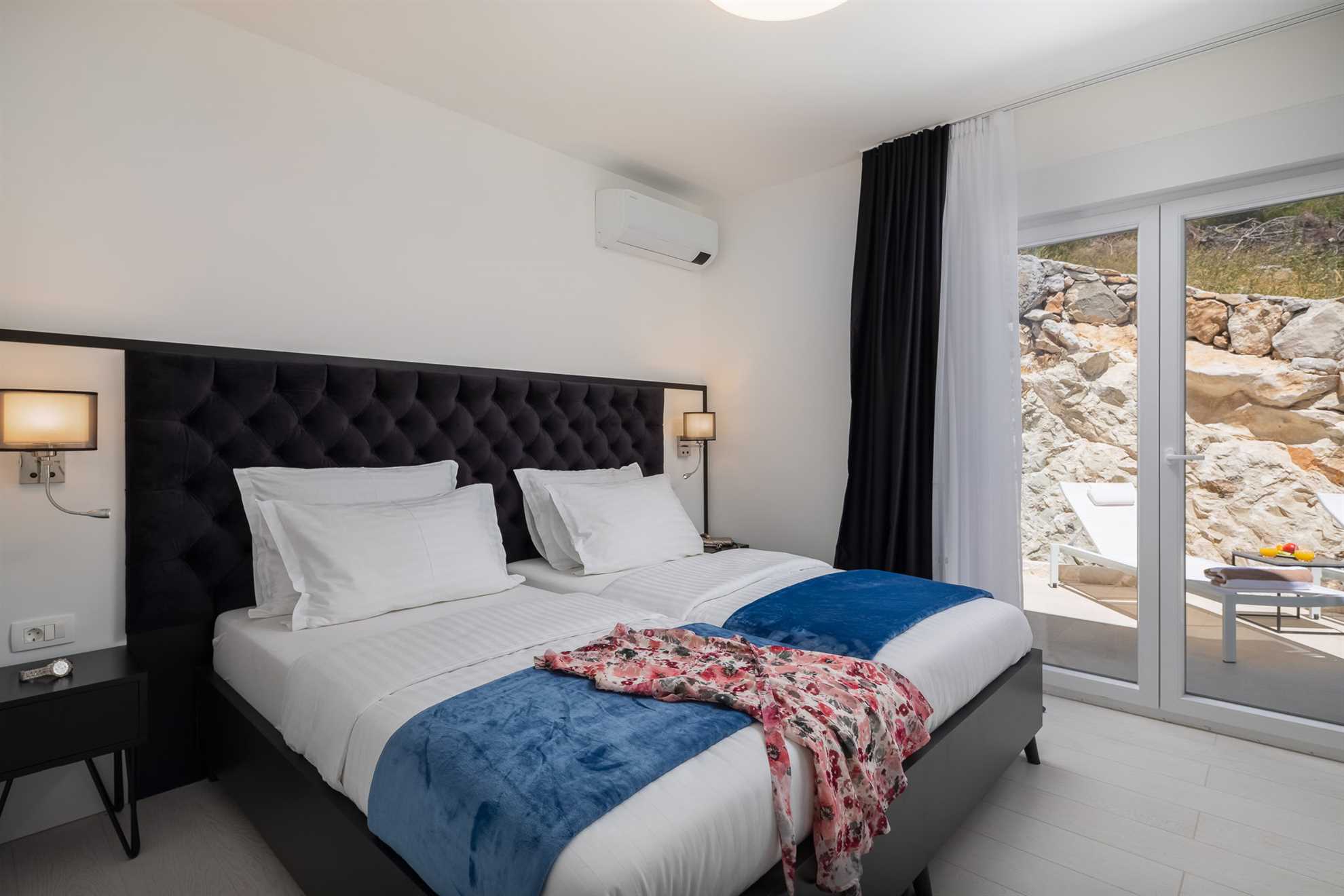 Villa Adria View with Heated Pool II