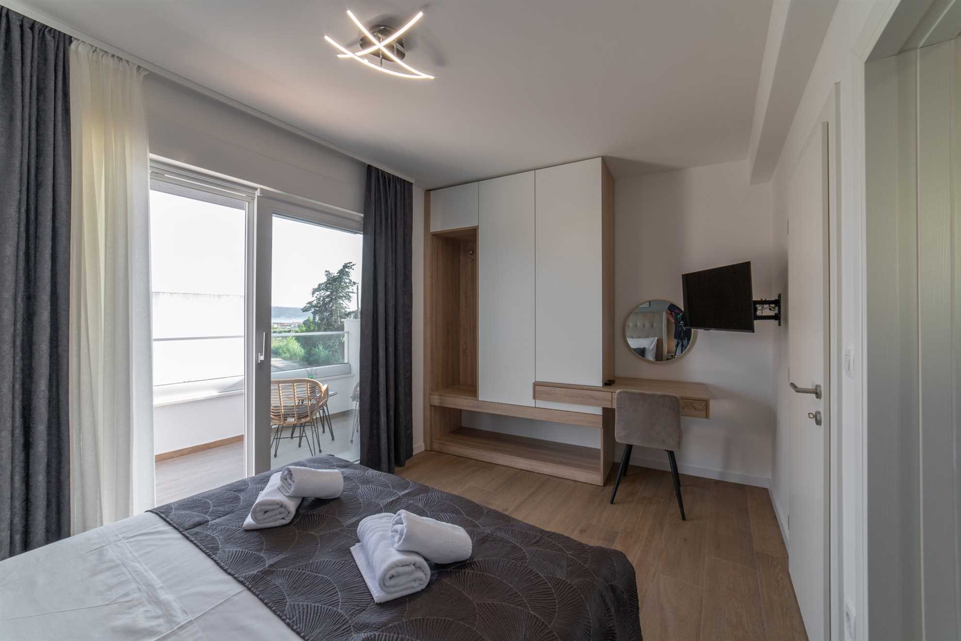 Villa Avanna with Heated Pool